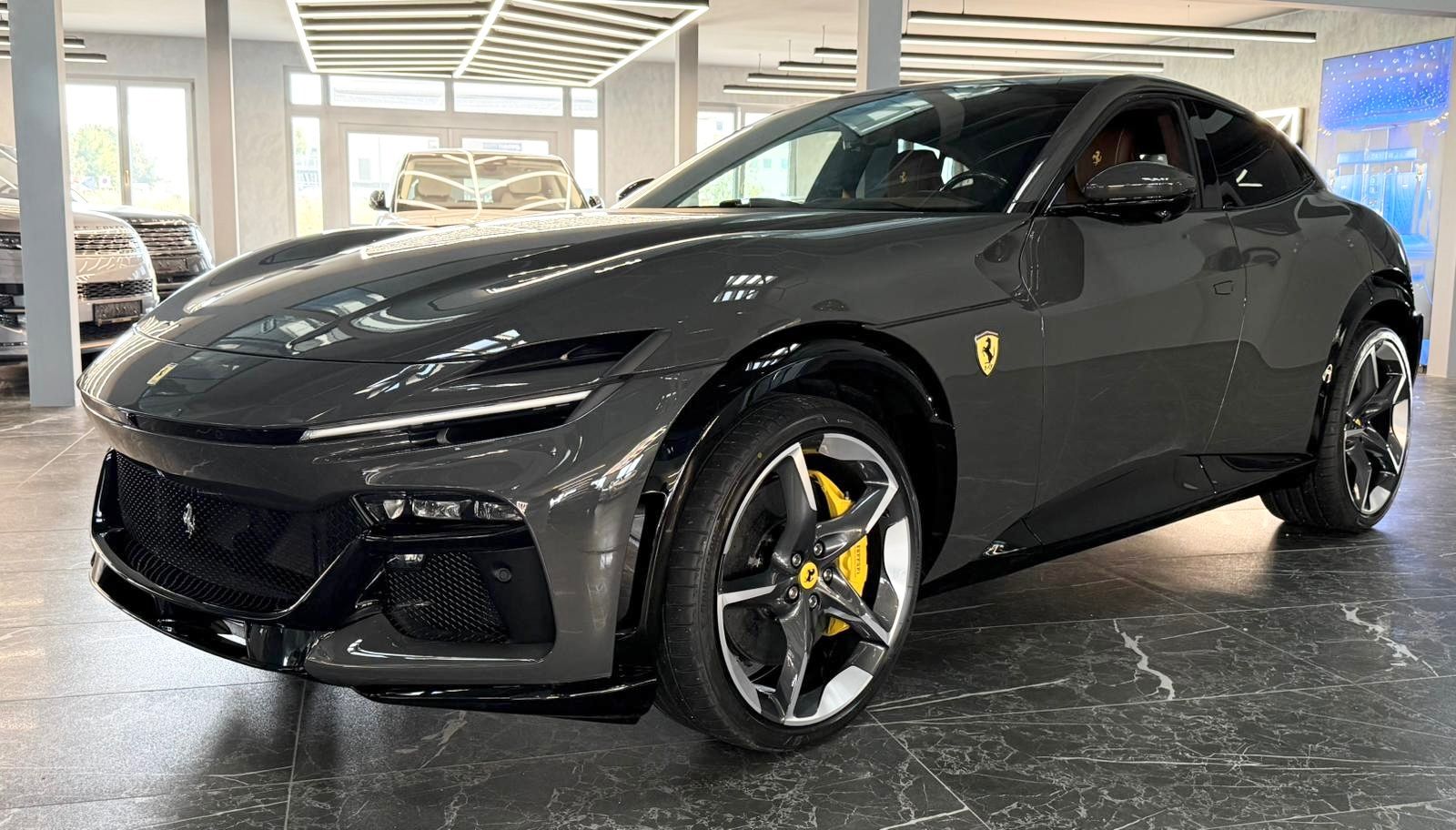 Ferrari PUROSANGUE V12 CARBON LIFT PANO MASSAGE P25 FULL