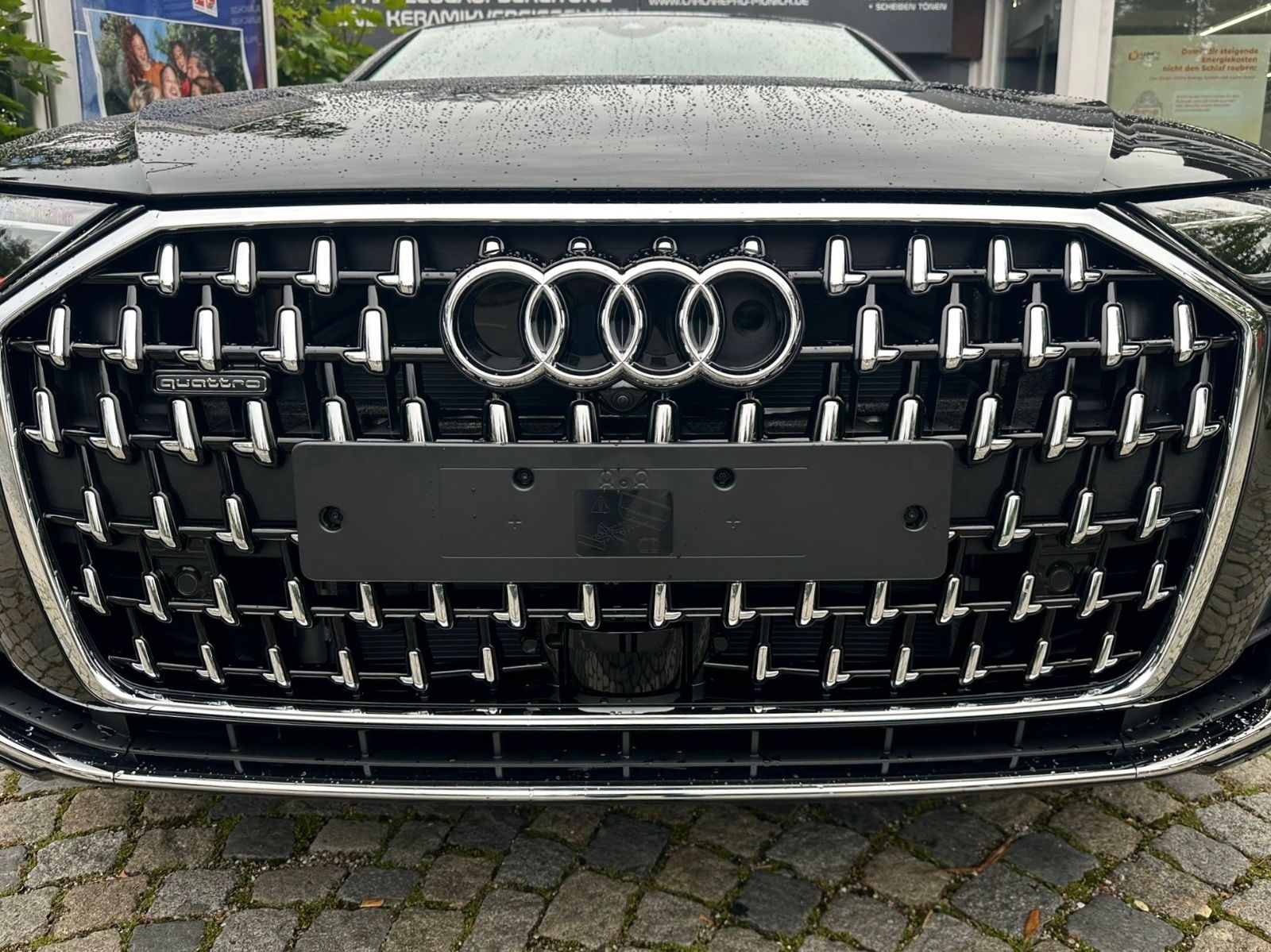 Fahrzeugabbildung Audi A8 60 TFSI e LANG EXCLUSIV 4SEAT TV MASSAGE FULL