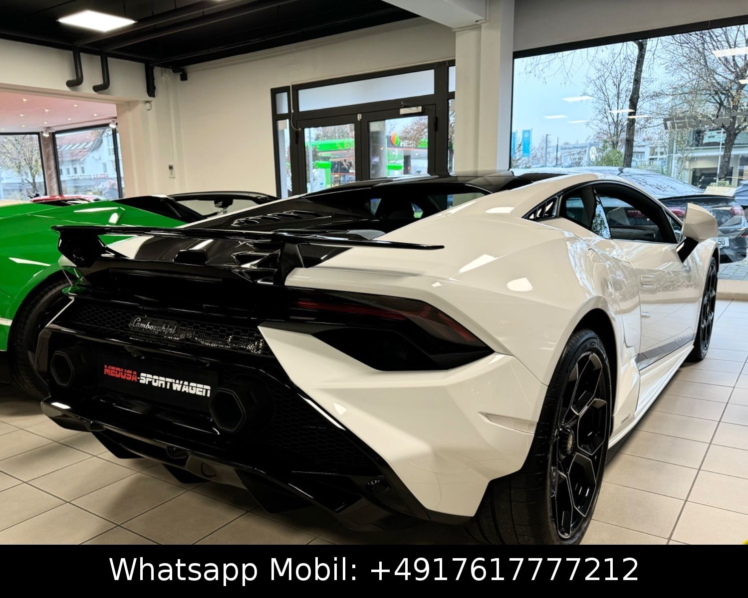 Fahrzeugabbildung Lamborghini HURACAN TECNICA CARBON EXT&INT SENSONUM FULLOPT!