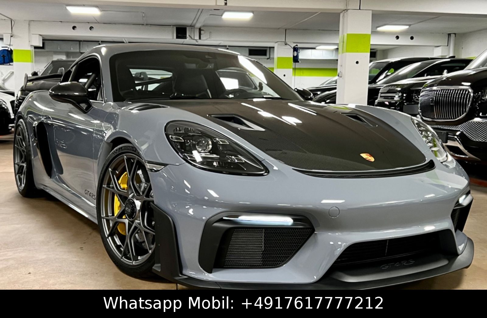 Fahrzeugabbildung Porsche CAYMAN GT4RS WEISSACH CLUBSPORT CERAMIC MY23 NEW