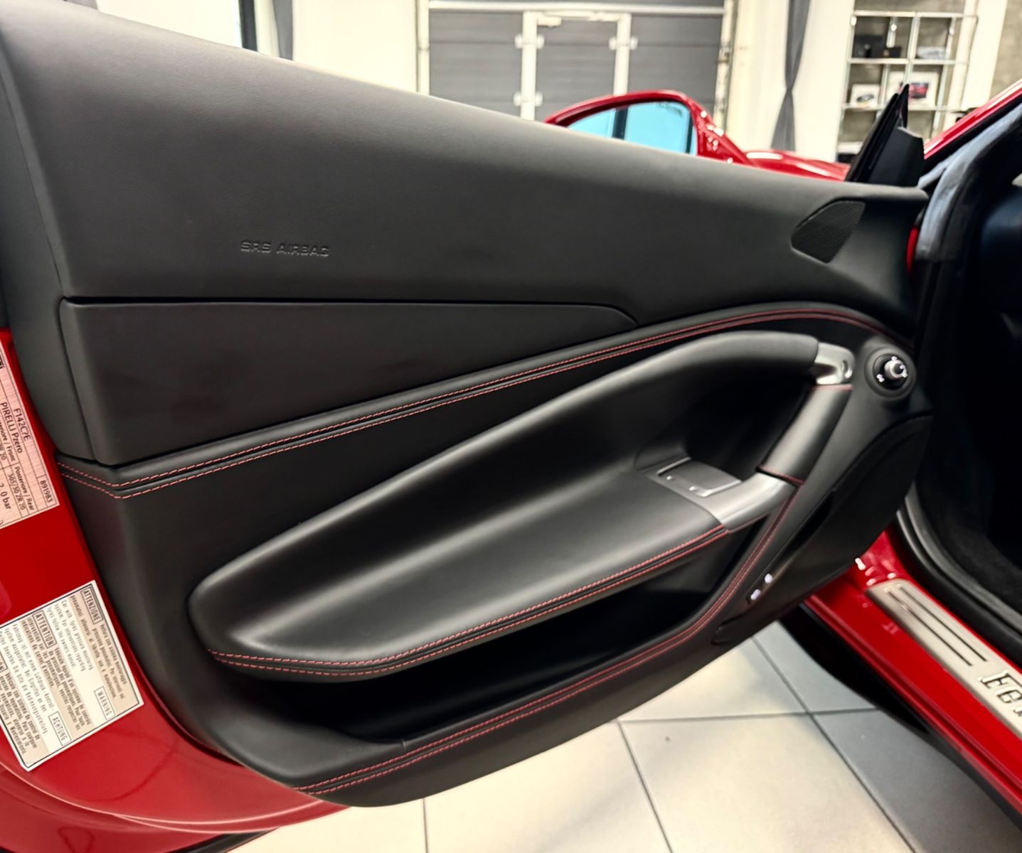 Fahrzeugabbildung Ferrari F8 TRIBUTO COUPÉ CARBONPACK LIFT CAMERA TOPZUST!