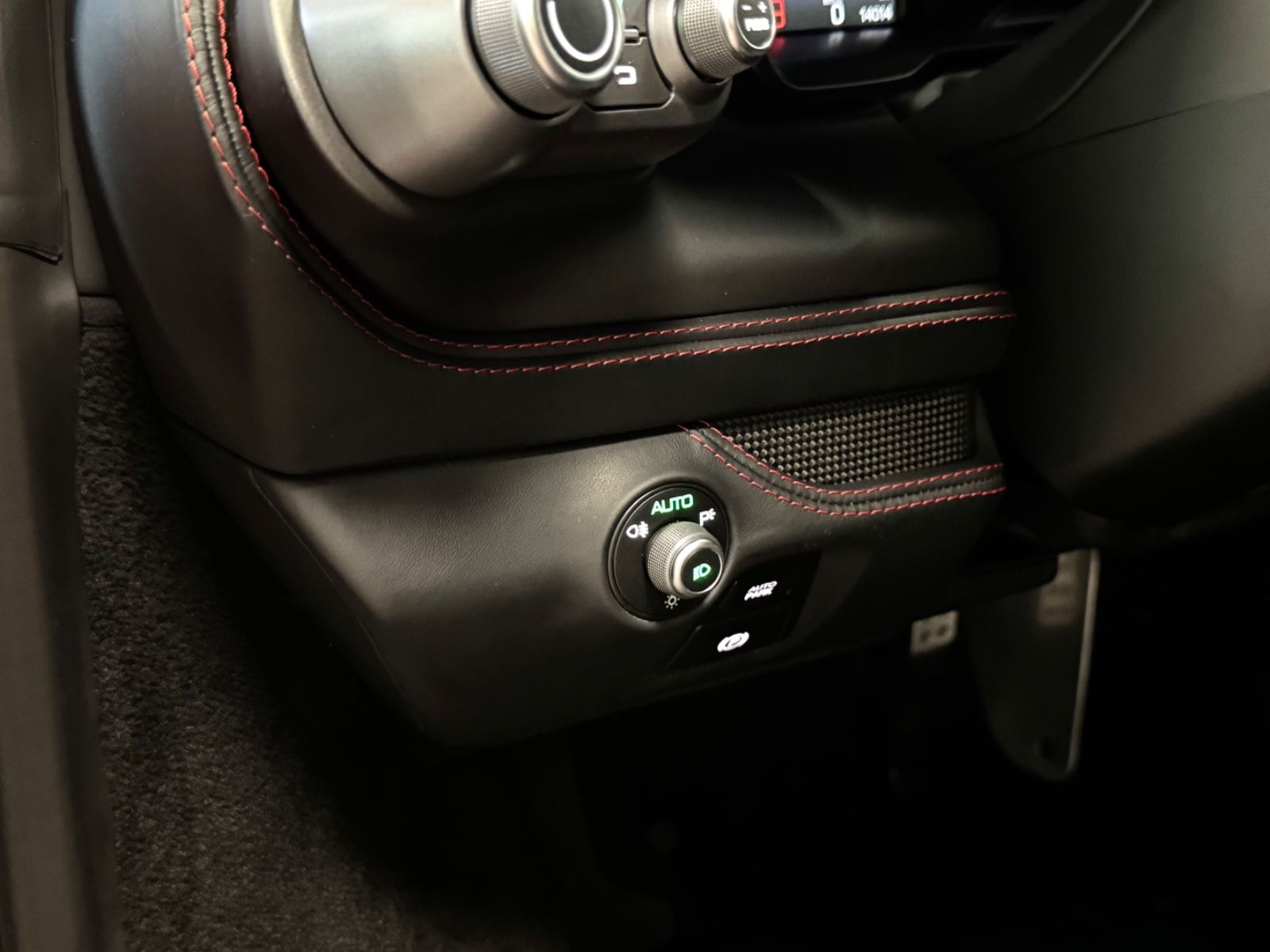 Fahrzeugabbildung Ferrari F8 TRIBUTO COUPÉ CARBONPACK LIFT CAMERA TOPZUST!