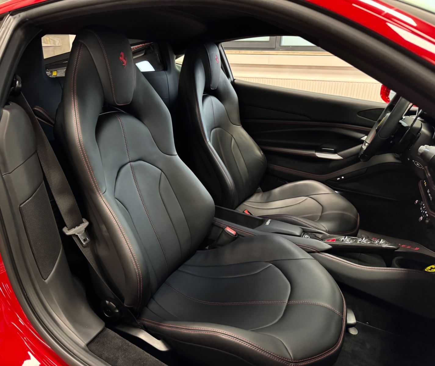 Fahrzeugabbildung Ferrari F8 TRIBUTO COUPÉ CARBONPACK LIFT CAMERA TOPZUST!