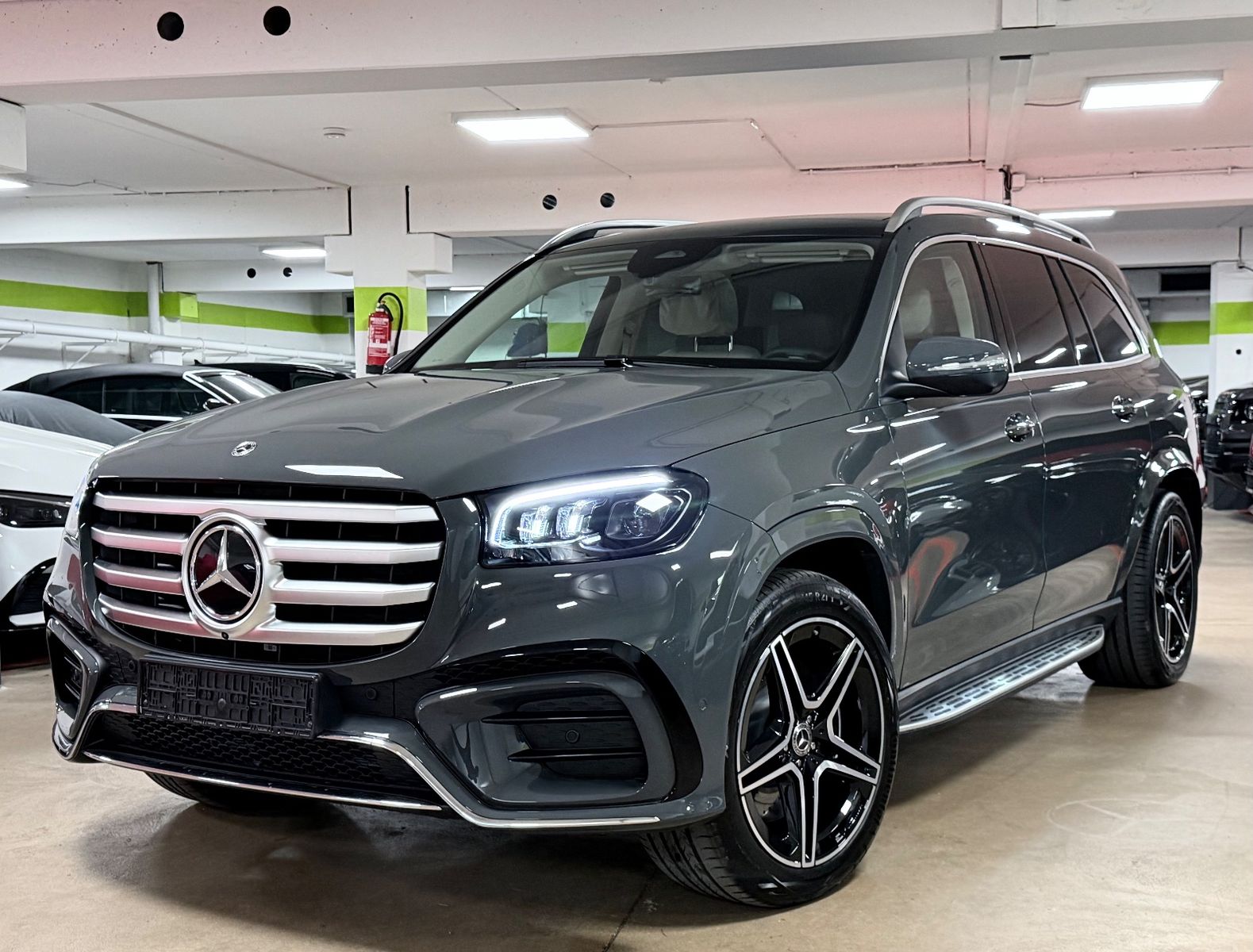 Fahrzeugabbildung Mercedes-Benz GLS 450 4M FACELIFT AMG FOND TV MASSAGE 25 FULL!