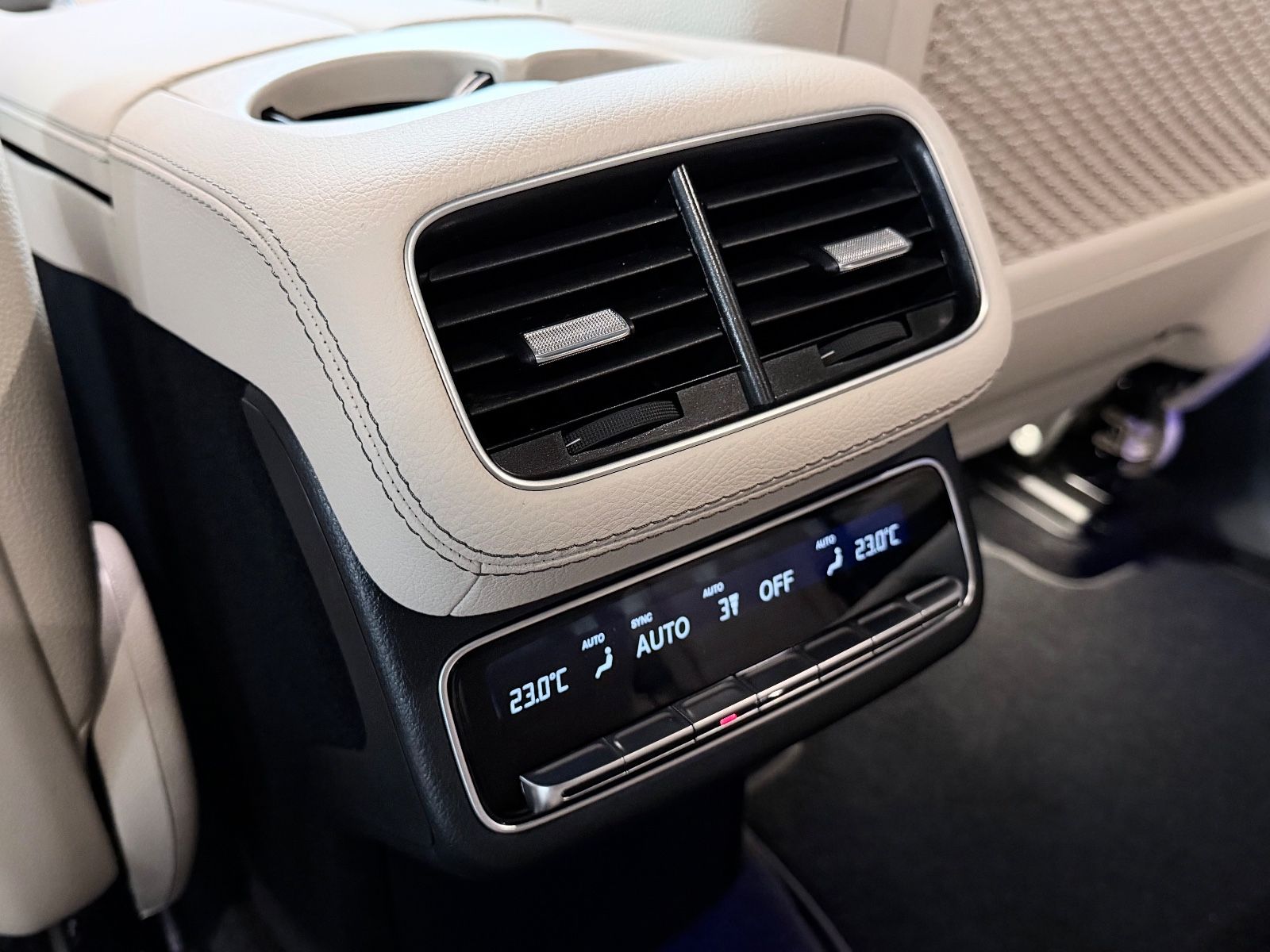 Fahrzeugabbildung Mercedes-Benz GLS 450 4M FACELIFT AMG FOND TV MASSAGE 25 FULL!