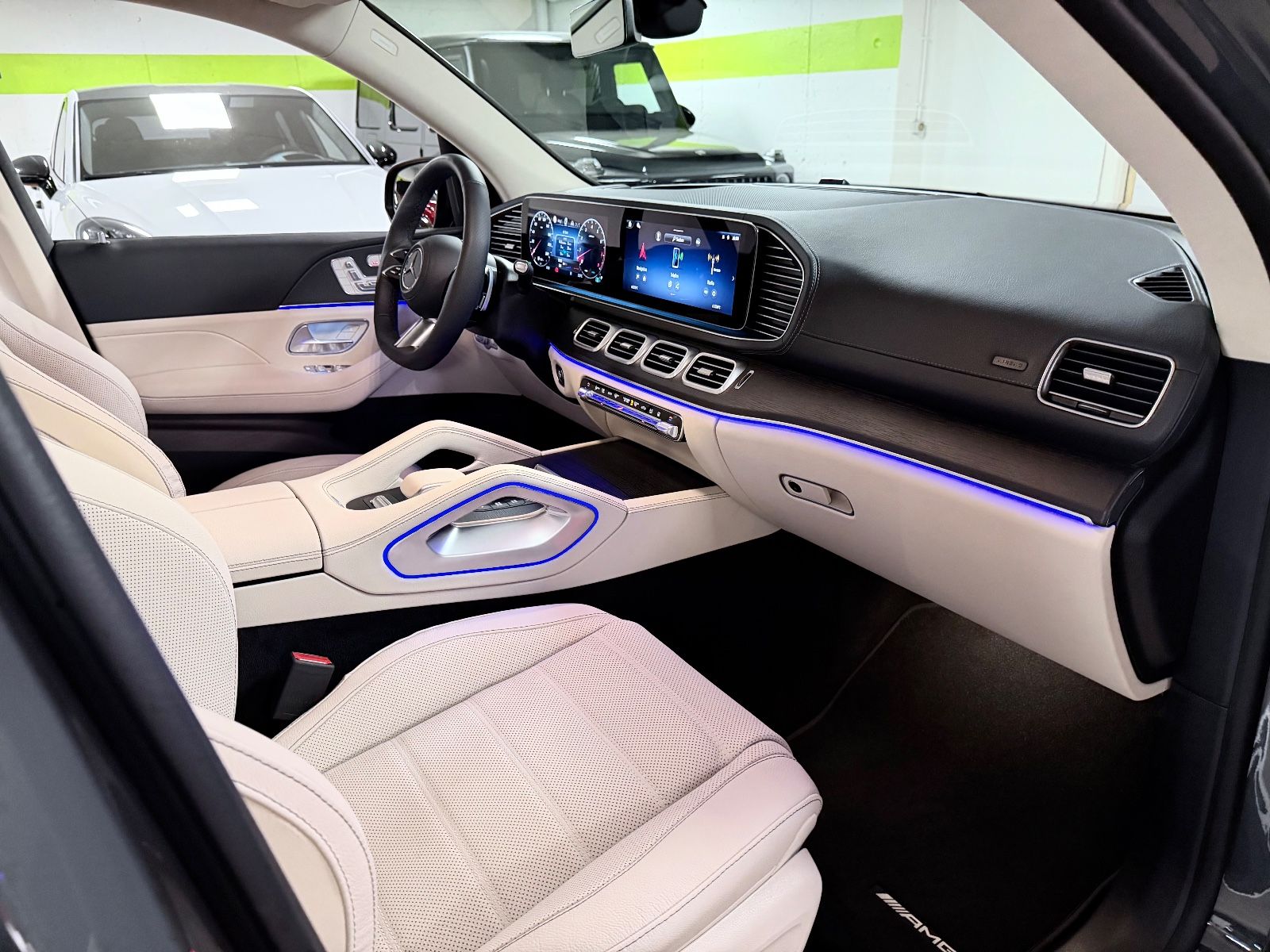 Fahrzeugabbildung Mercedes-Benz GLS 450 4M FACELIFT AMG FOND TV MASSAGE 25 FULL!
