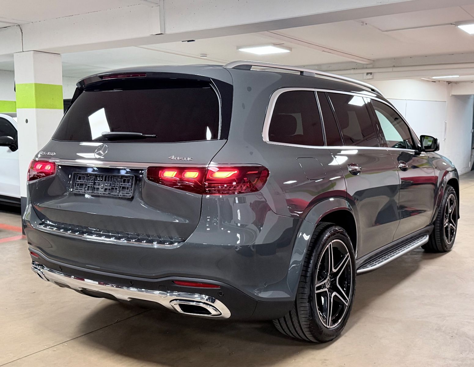 Fahrzeugabbildung Mercedes-Benz GLS 450 4M FACELIFT AMG FOND TV MASSAGE 25 FULL!
