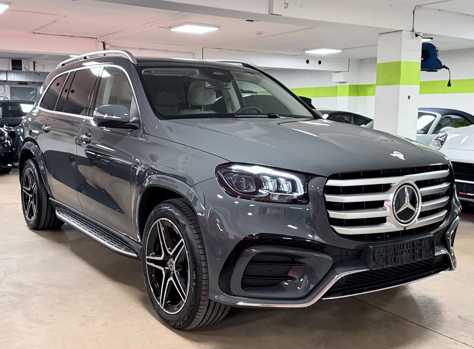 Fahrzeugabbildung Mercedes-Benz GLS 450 4M FACELIFT AMG FOND TV MASSAGE 25 FULL!