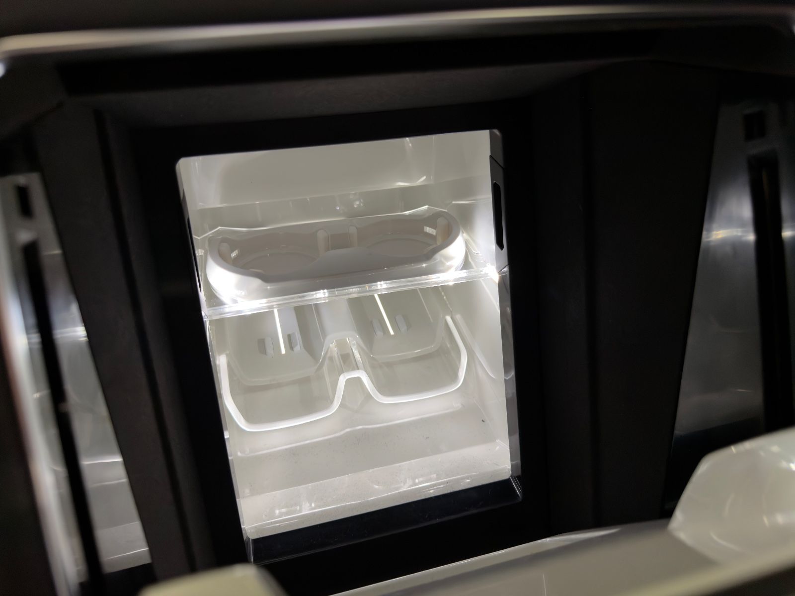 Fahrzeugabbildung Audi A8 60 TFSI e L quattro BUSINESS FOND 2SEAT FULL!