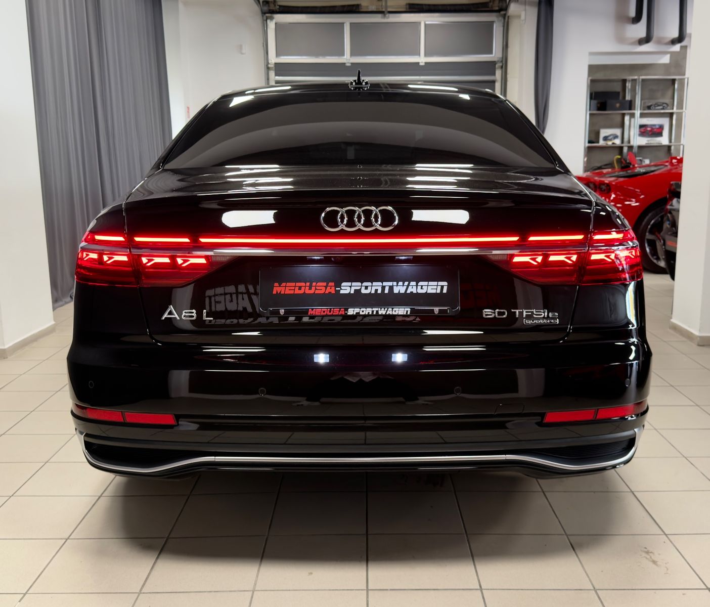 Fahrzeugabbildung Audi A8 60 TFSI e L quattro BUSINESS FOND 2SEAT FULL!