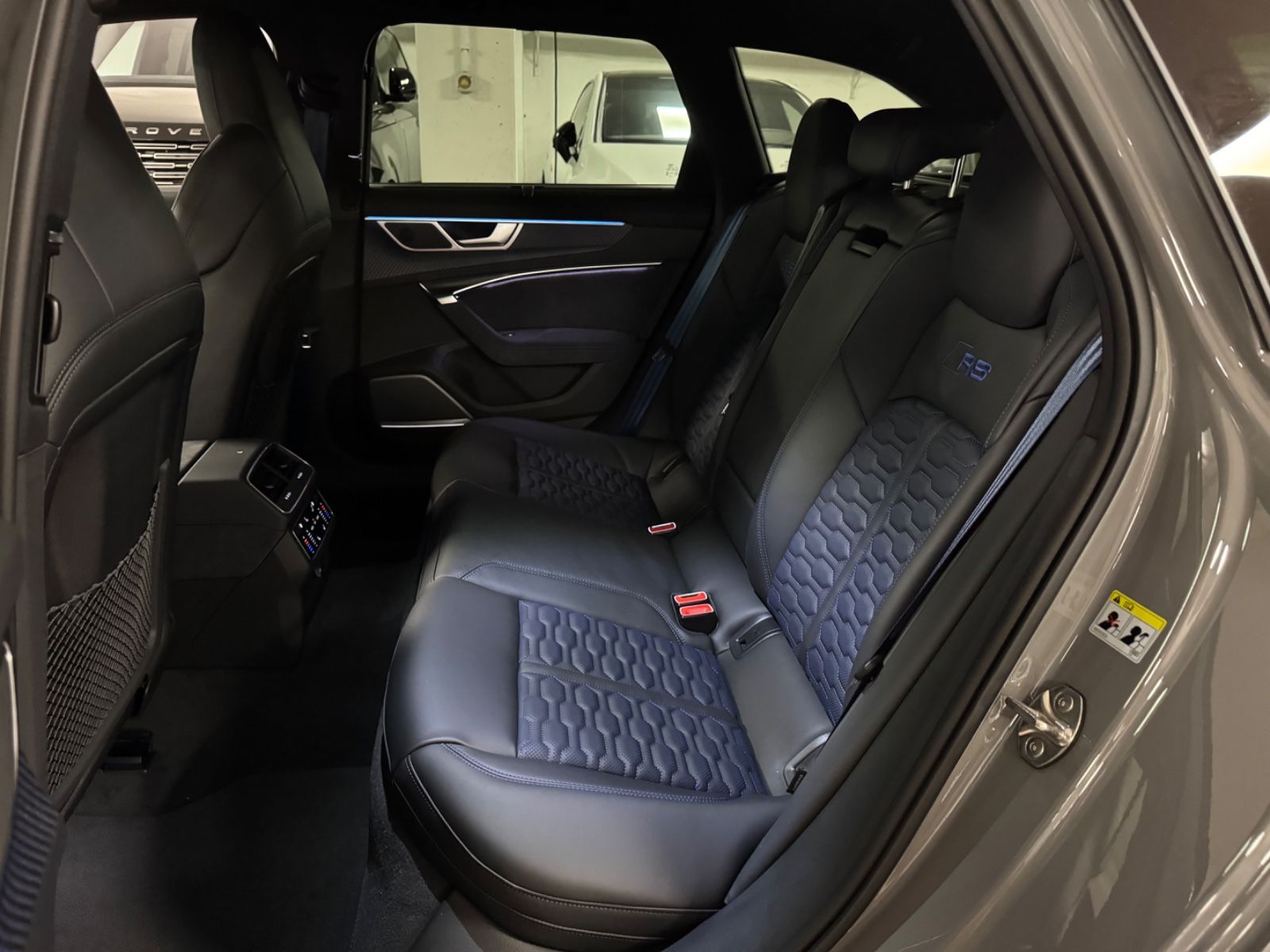 Fahrzeugabbildung Audi RS6 PERFORMANCE CARBON CERAMIC B&O PANO 25 FULL!