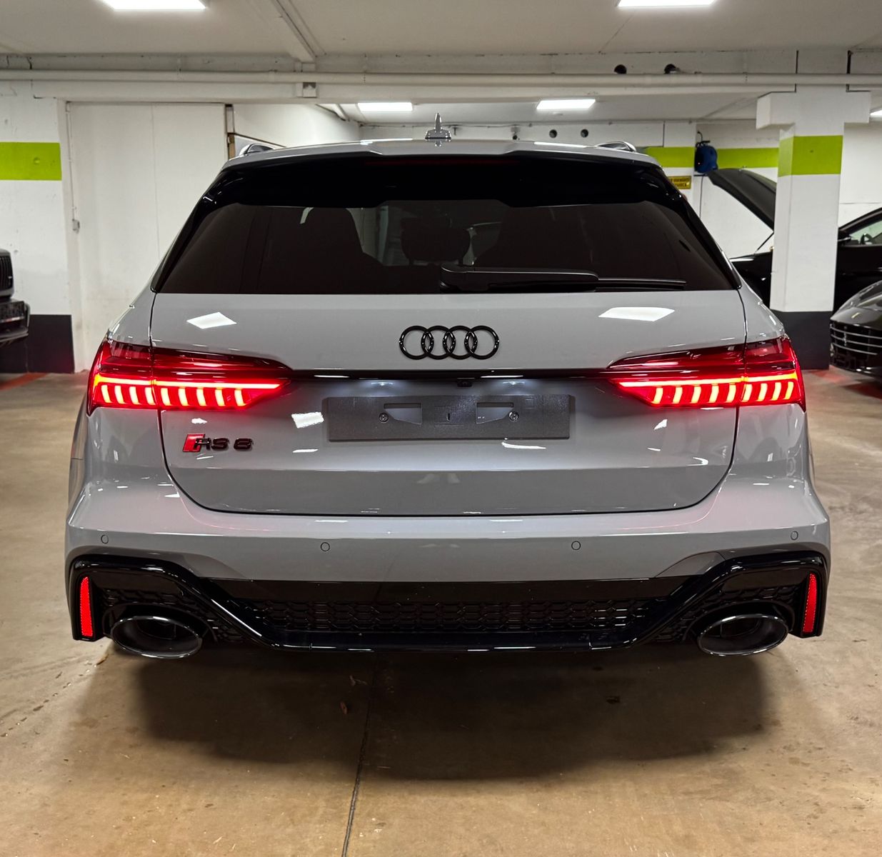 Fahrzeugabbildung Audi RS6 PERFORMANCE CARBON CERAMIC B&O PANO 25 FULL!