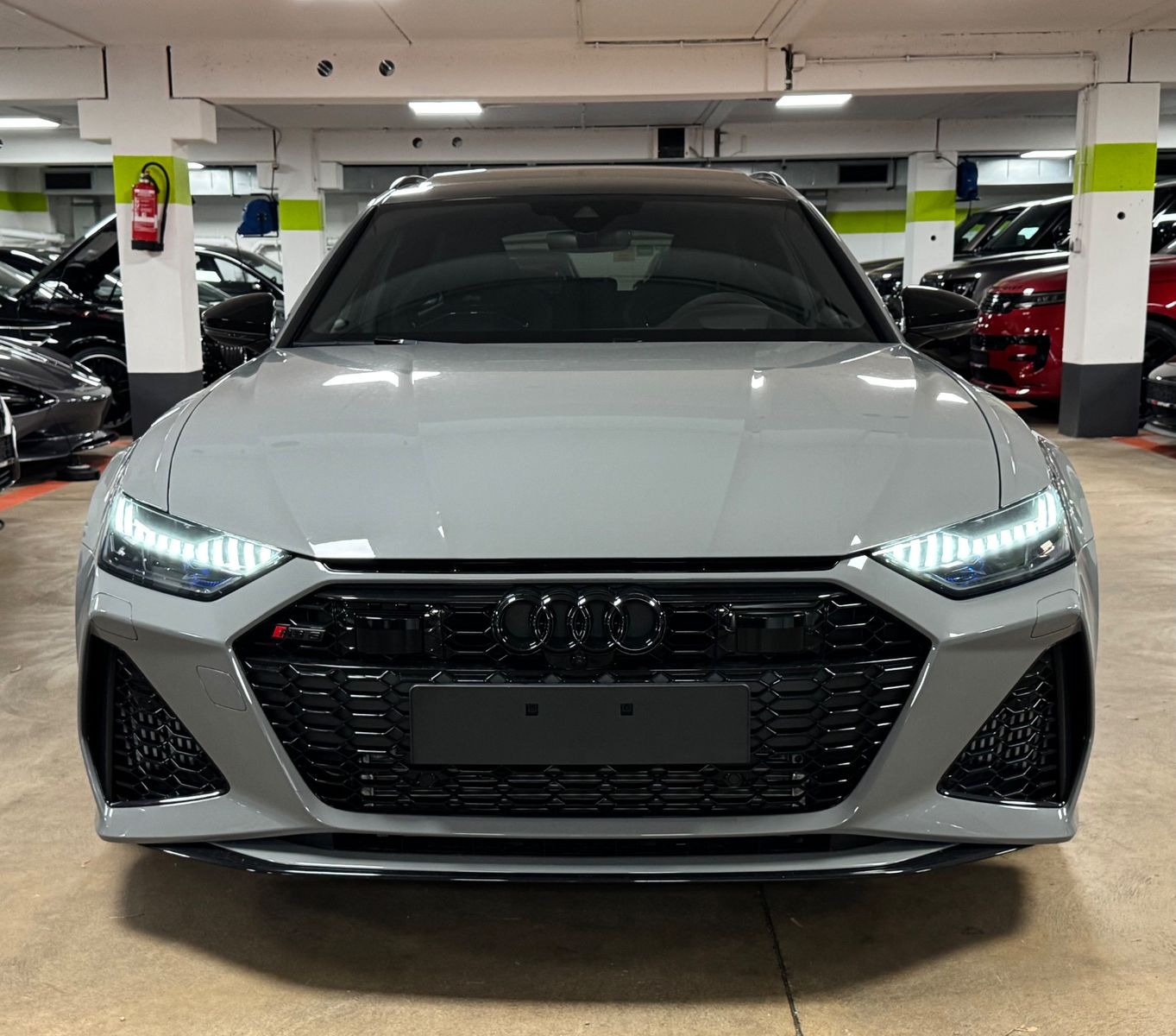 Fahrzeugabbildung Audi RS6 PERFORMANCE SCHALENSITZE CERAMIC B&O 25 FULL