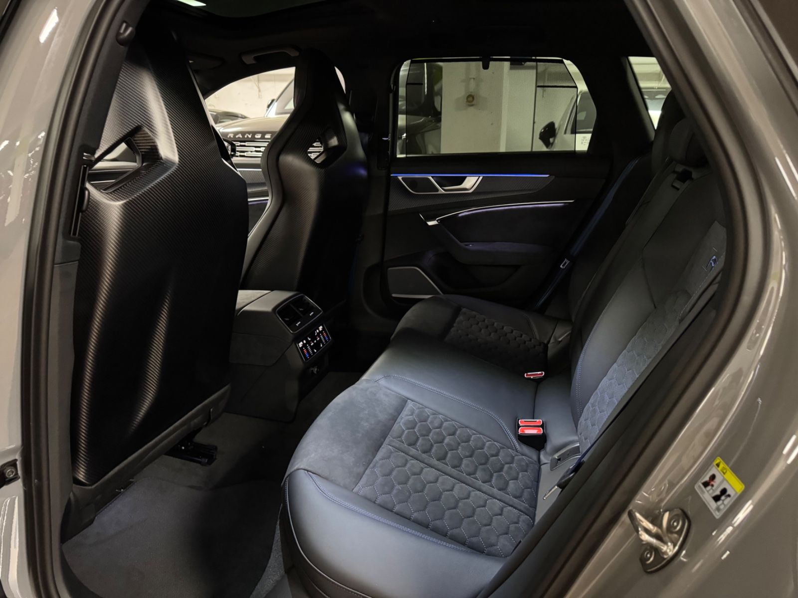 Fahrzeugabbildung Audi RS6 PERFORMANCE SCHALENSITZE CERAMIC B&O 25 FULL