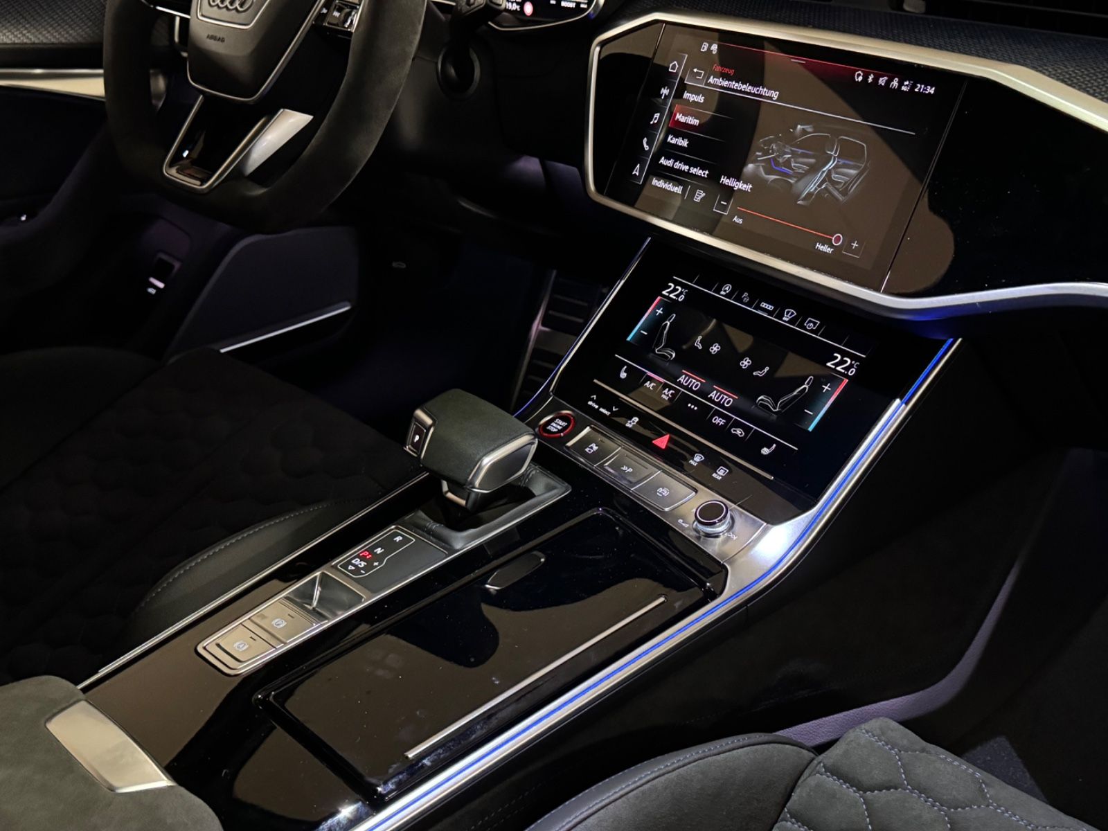 Fahrzeugabbildung Audi RS6 PERFORMANCE SCHALENSITZE CERAMIC B&O 25 FULL