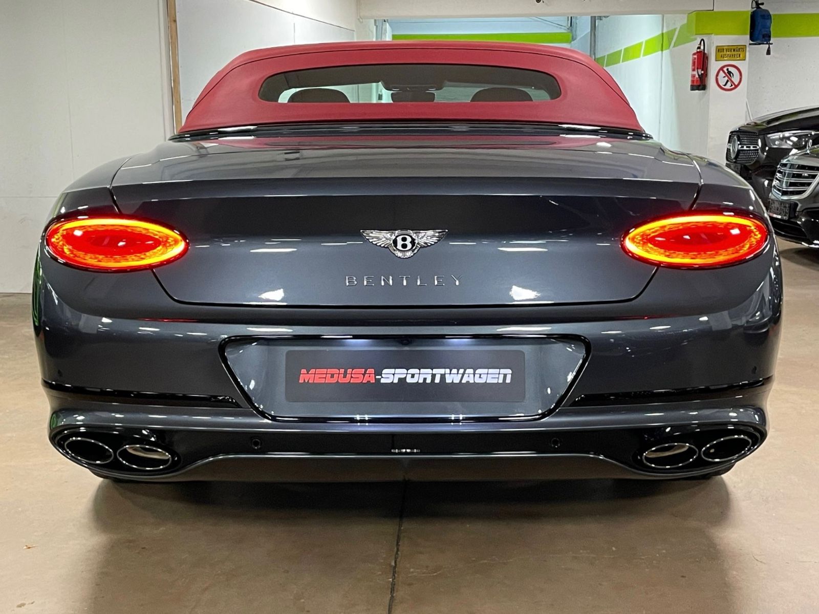 Fahrzeugabbildung Bentley CONTINENTAL GTC V8 S MULLINER CARBON FULLOPTION!