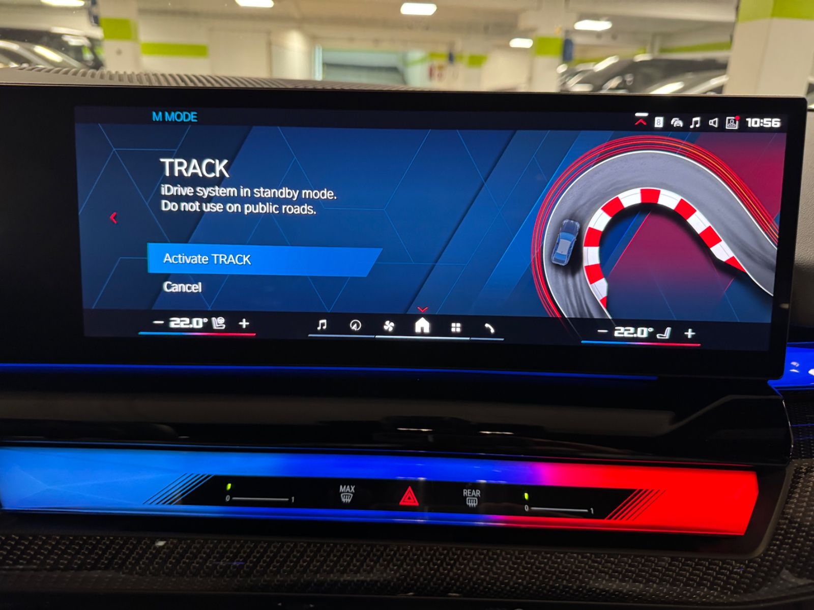 Fahrzeugabbildung BMW M5 ULTIMATE CERAMIC CARBON-INT&EXT B&W FULLOPT!