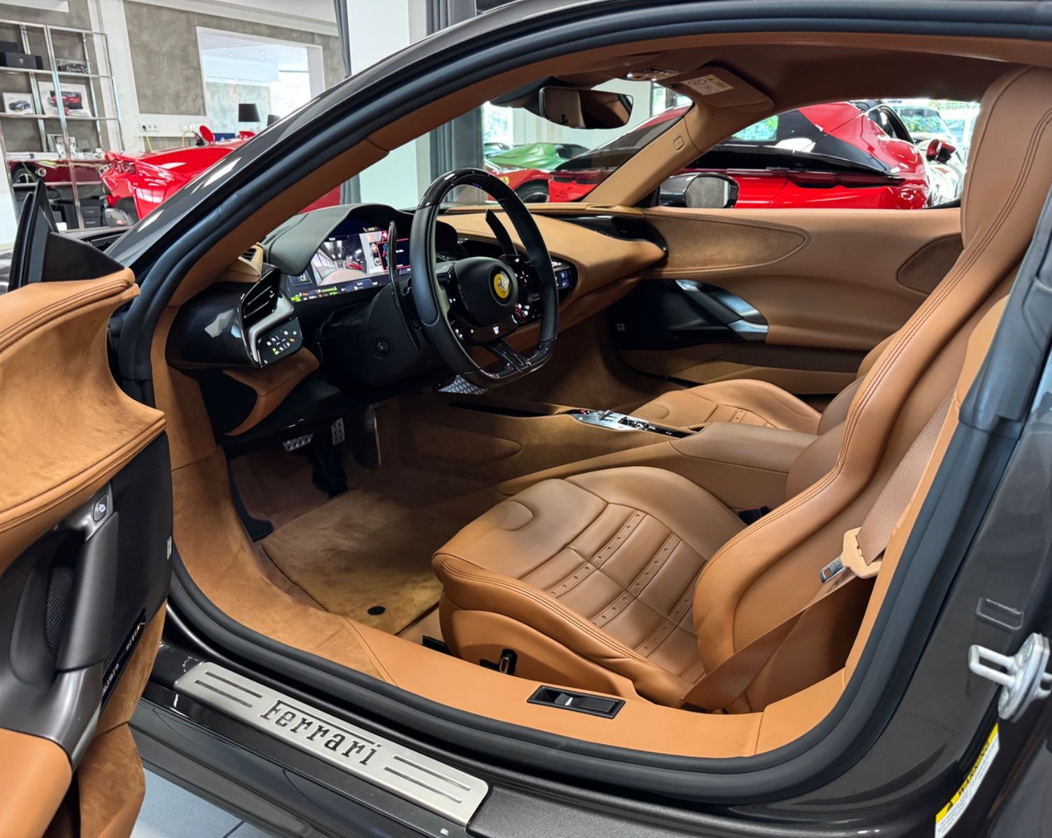 Fahrzeugabbildung Ferrari SF90 STRADALE CARBON EXT&INT JBL LIFT 1HAND FULL