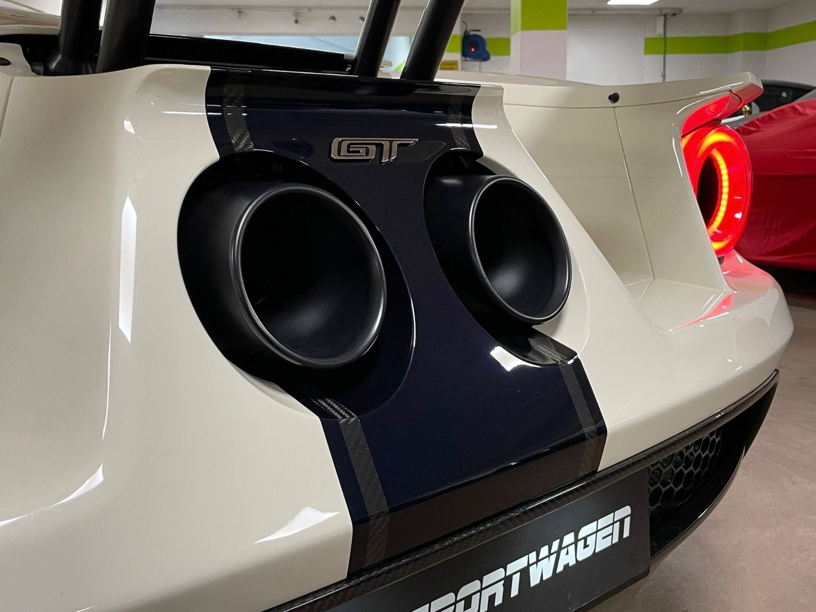 Fahrzeugabbildung Ford GT HERITAGE 64 PROTOTYPE 1OF50 LIMITED COLLECTOR