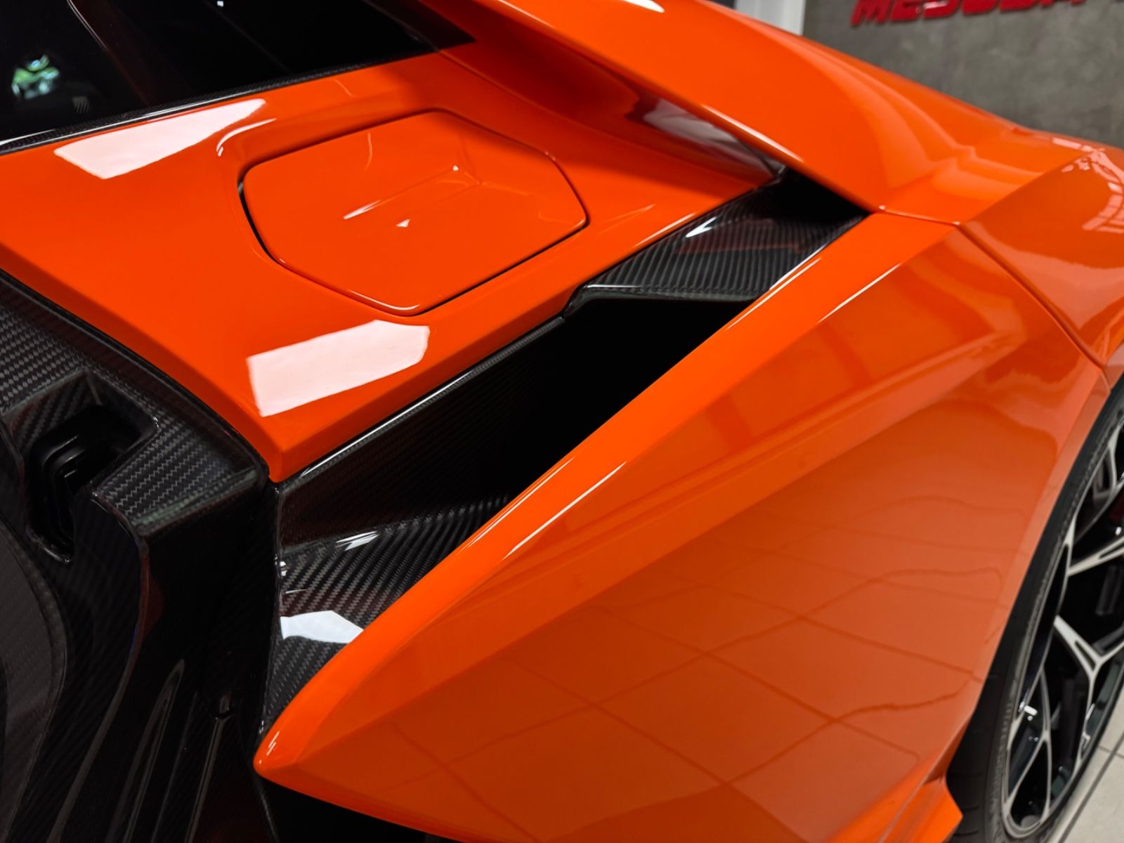 Fahrzeugabbildung Lamborghini REVUELTO PERSONUM ORANGE CARBON EXT&INT 25 FULL!