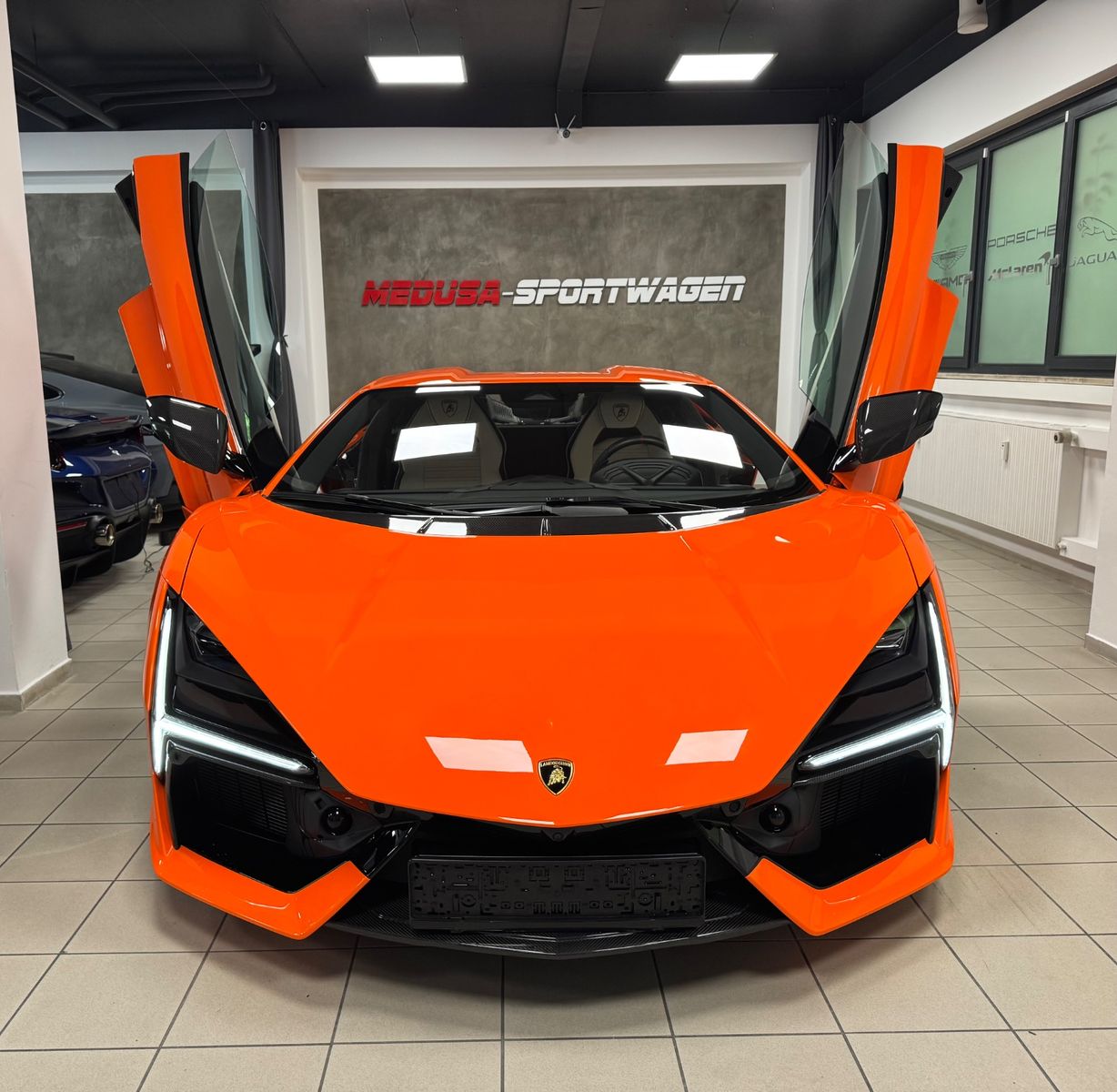 Fahrzeugabbildung Lamborghini REVUELTO PERSONUM ORANGE CARBON EXT&INT 25 FULL!