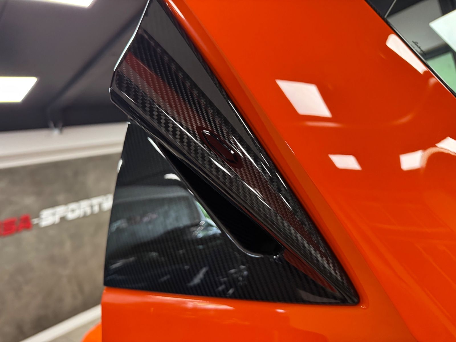 Fahrzeugabbildung Lamborghini REVUELTO PERSONUM ORANGE CARBON EXT&INT 25 FULL!