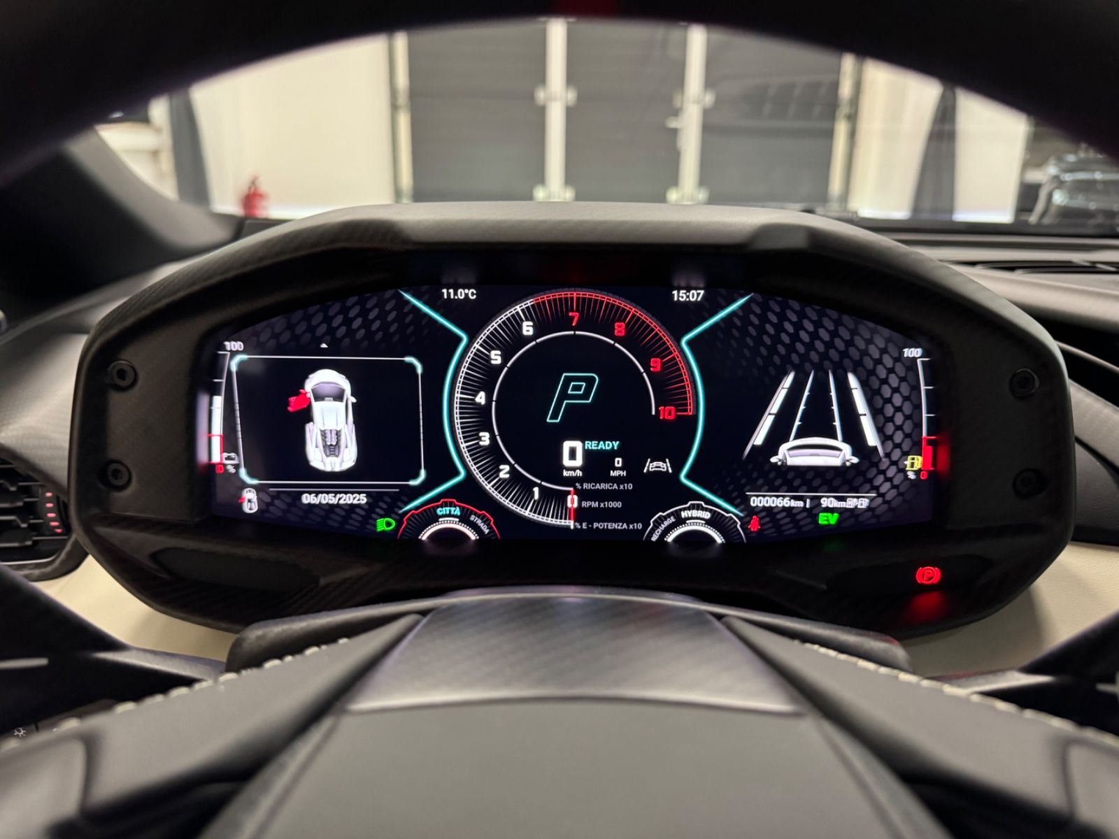 Fahrzeugabbildung Lamborghini REVUELTO PERSONUM ORANGE CARBON EXT&INT 25 FULL!