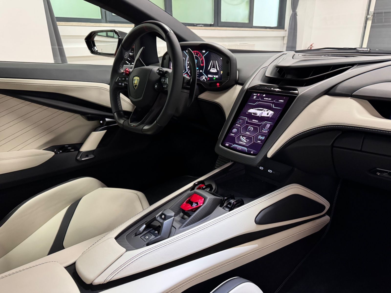 Fahrzeugabbildung Lamborghini REVUELTO PERSONUM ORANGE CARBON EXT&INT 25 FULL!