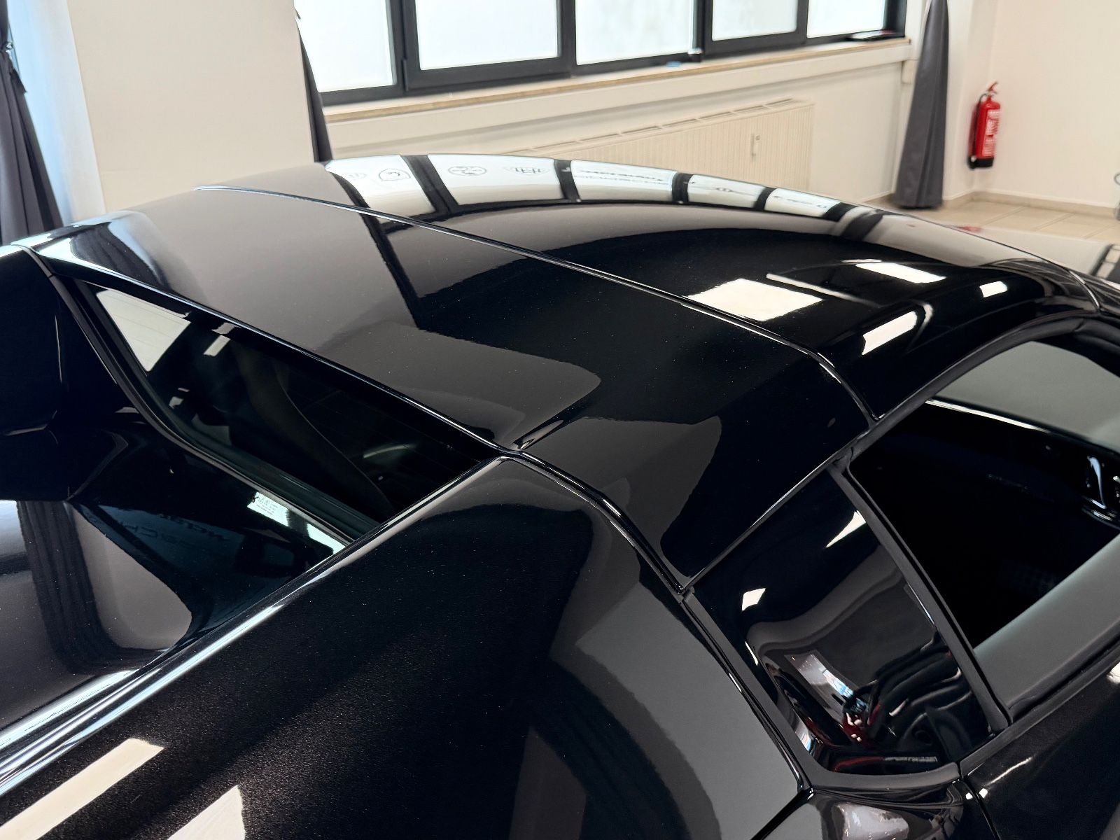 Fahrzeugabbildung Ferrari 12Cilindri SPIDER INDIVIDUAL MASSAGE JBL 26 NEW