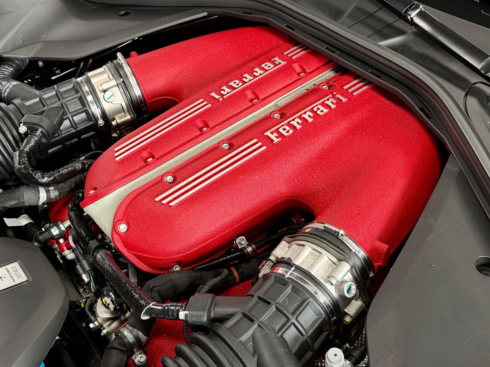 Fahrzeugabbildung Ferrari 12Cilindri SPIDER INDIVIDUAL MASSAGE JBL 26 NEW