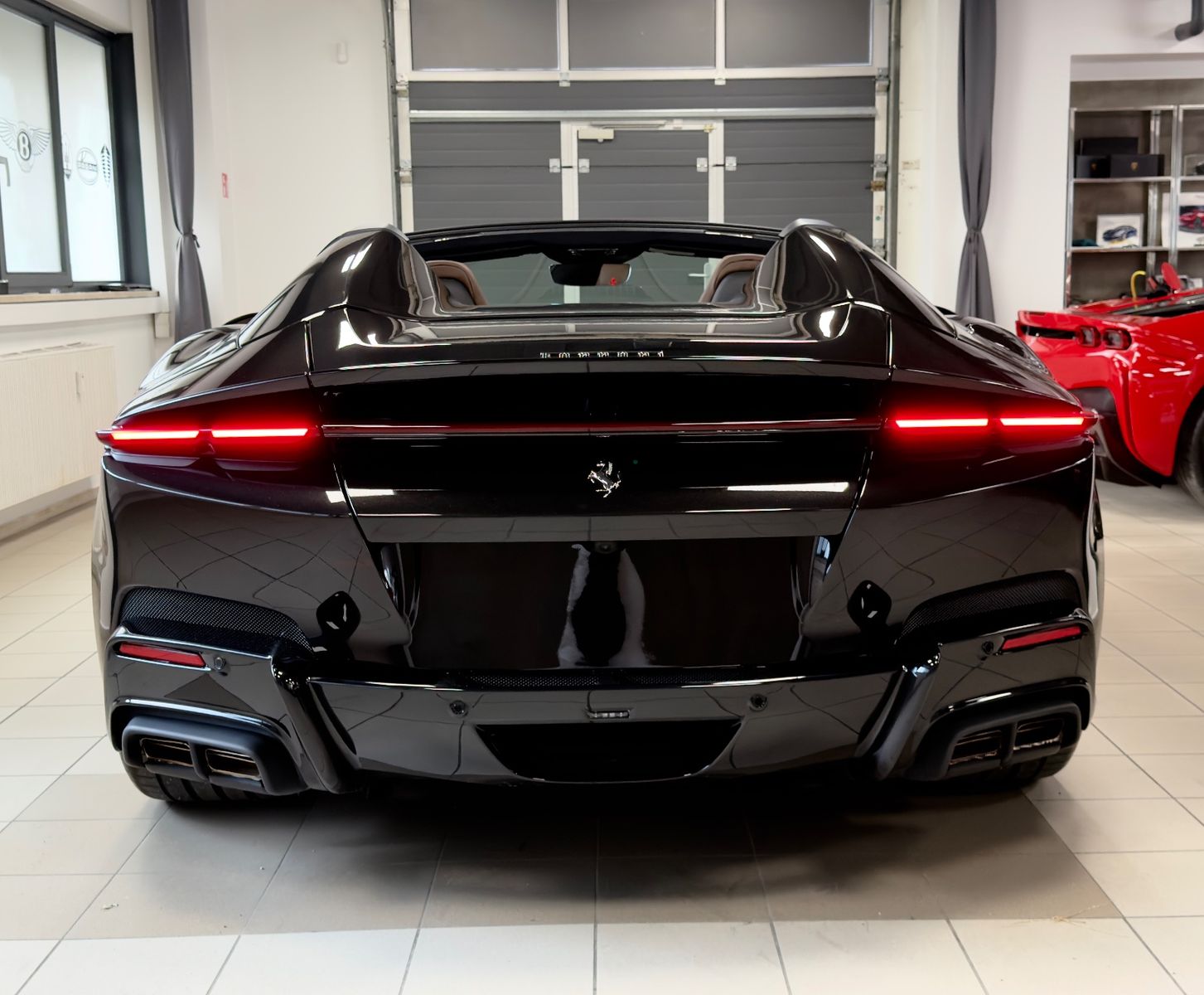 Fahrzeugabbildung Ferrari 12Cilindri SPIDER INDIVIDUAL MASSAGE JBL 26 NEW