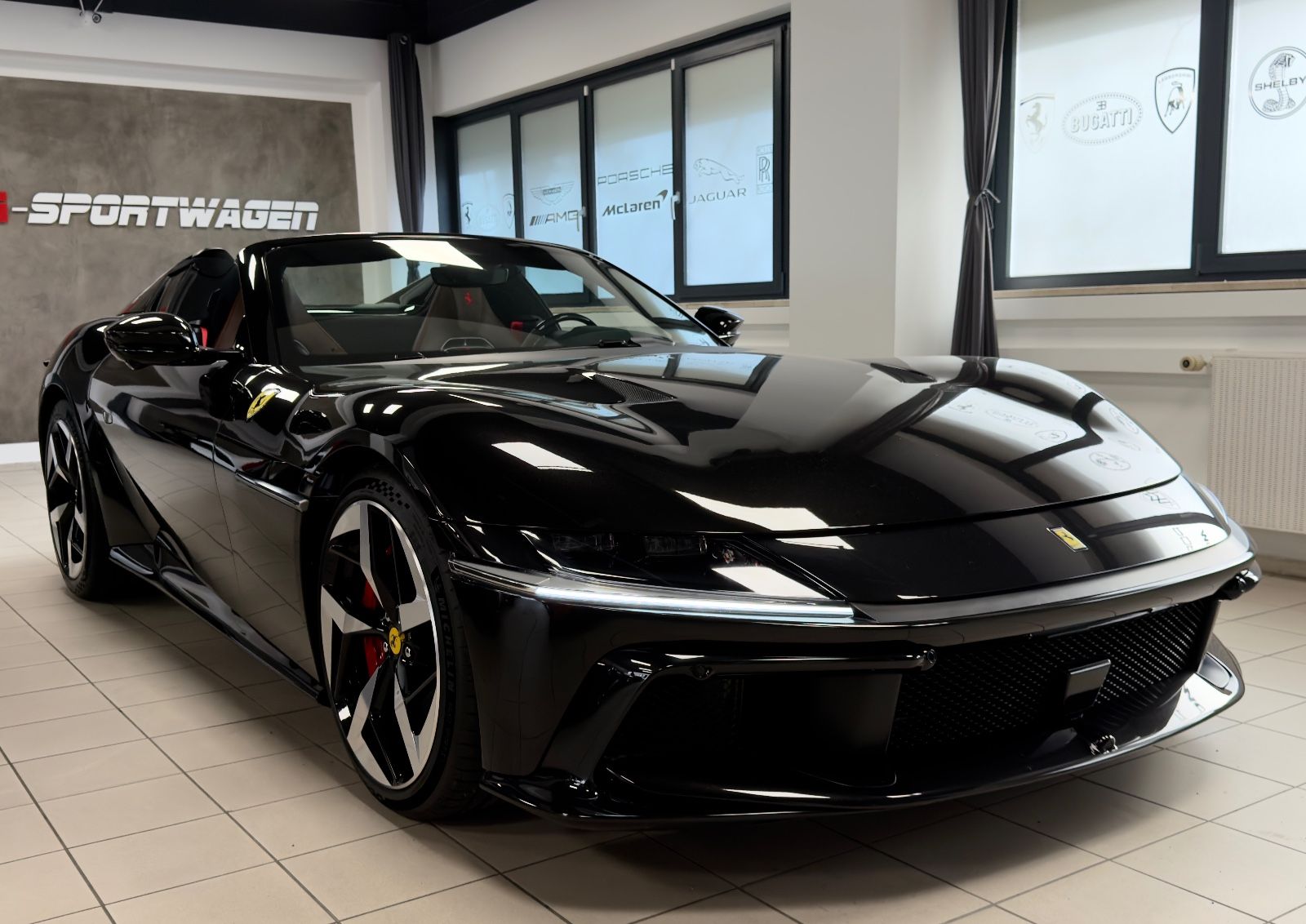 Fahrzeugabbildung Ferrari 12Cilindri SPIDER INDIVIDUAL MASSAGE JBL 26 NEW