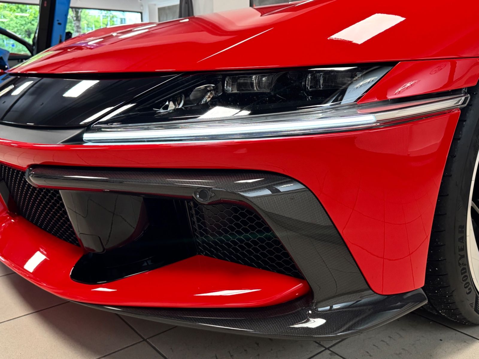 Fahrzeugabbildung Ferrari 12 Cilindri COUPE CARBON EXT&INT CARBONSEAT FULL