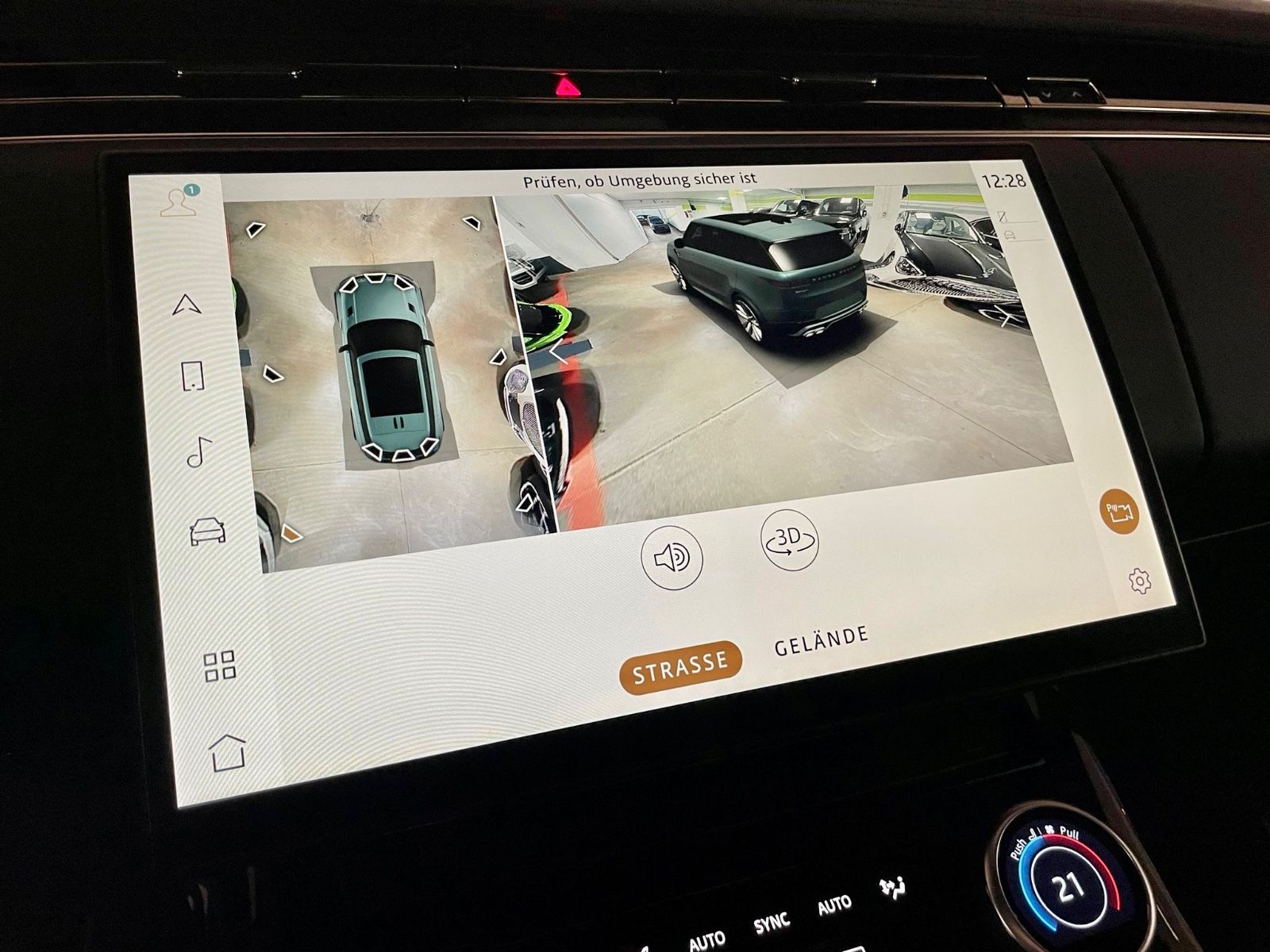 Fahrzeugabbildung Land Rover RR SPORT D300 DYNAMIC SE BLACKPACK PANO PROD22!