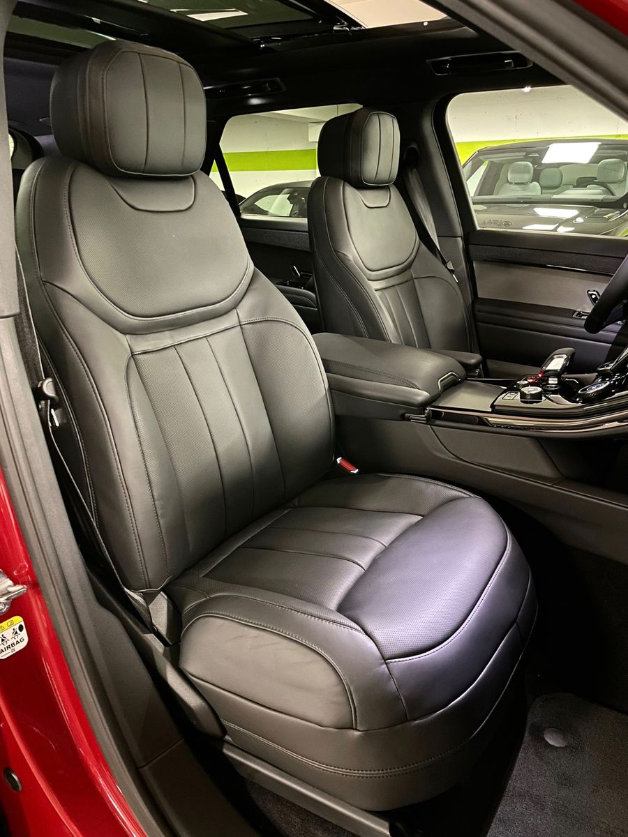 Fahrzeugabbildung Land Rover RR SPORT D300 DYNAMIC SE BLACKPACK PANO PROD22!