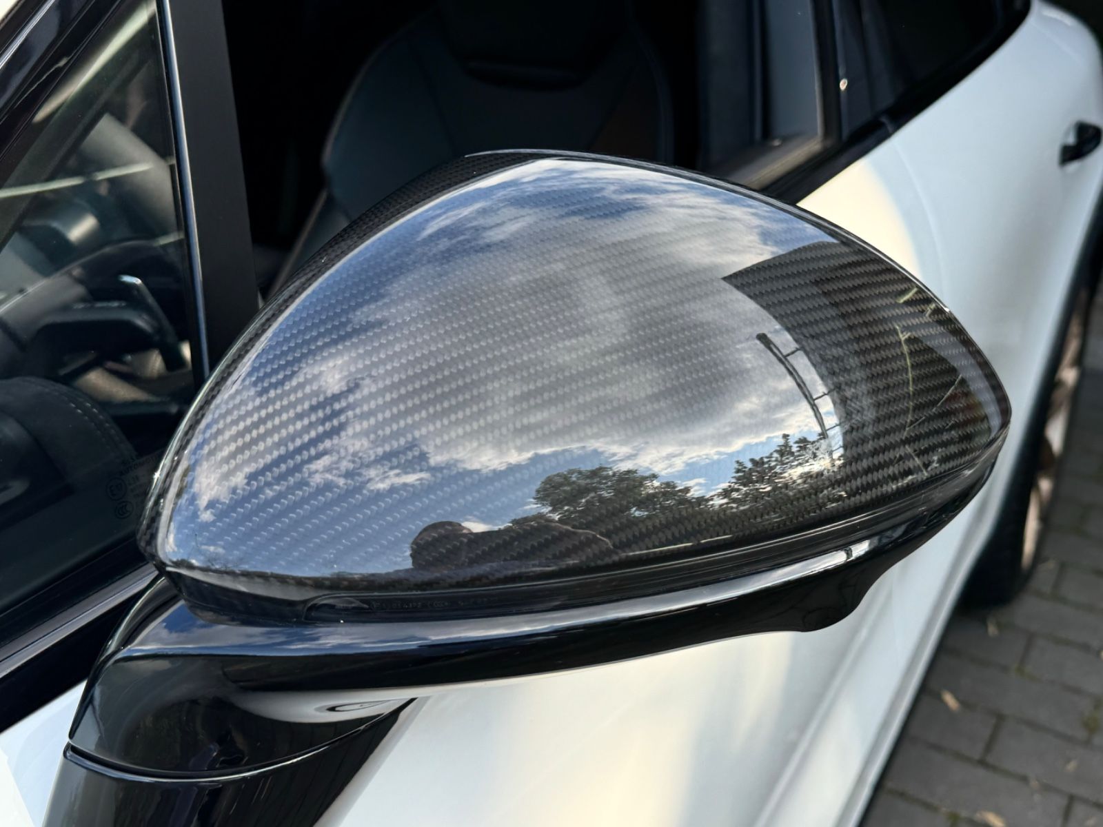 Fahrzeugabbildung Porsche CAYENNE COUPÉ TURBO GT CARBONPACK ALCANTARA FULL