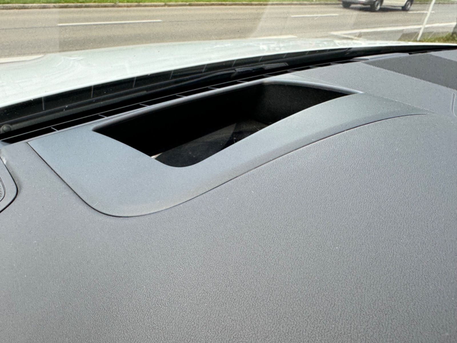 Fahrzeugabbildung Porsche CAYENNE COUPÉ TURBO GT CARBONPACK ALCANTARA FULL