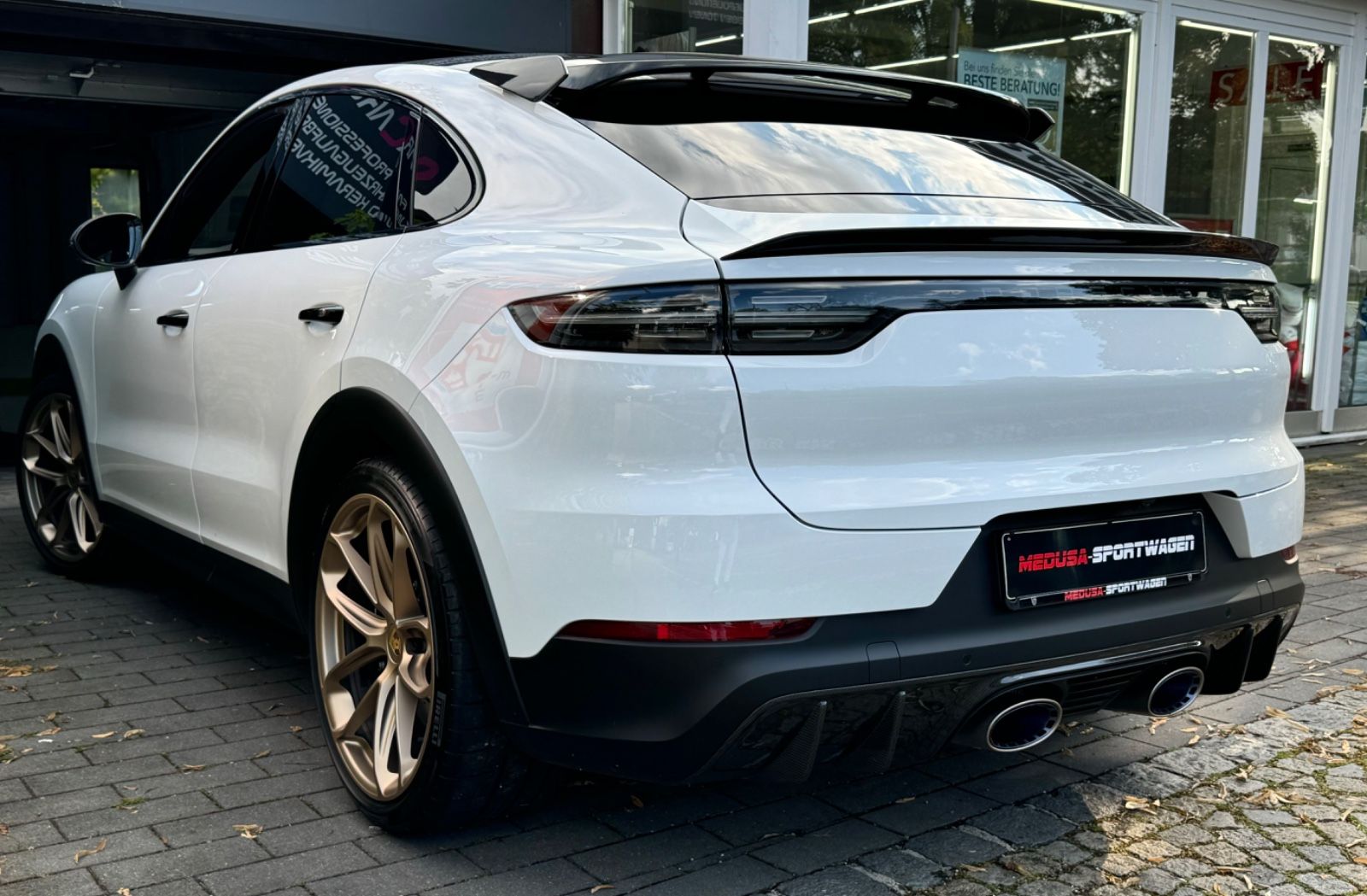 Fahrzeugabbildung Porsche CAYENNE COUPÉ TURBO GT CARBONPACK ALCANTARA FULL