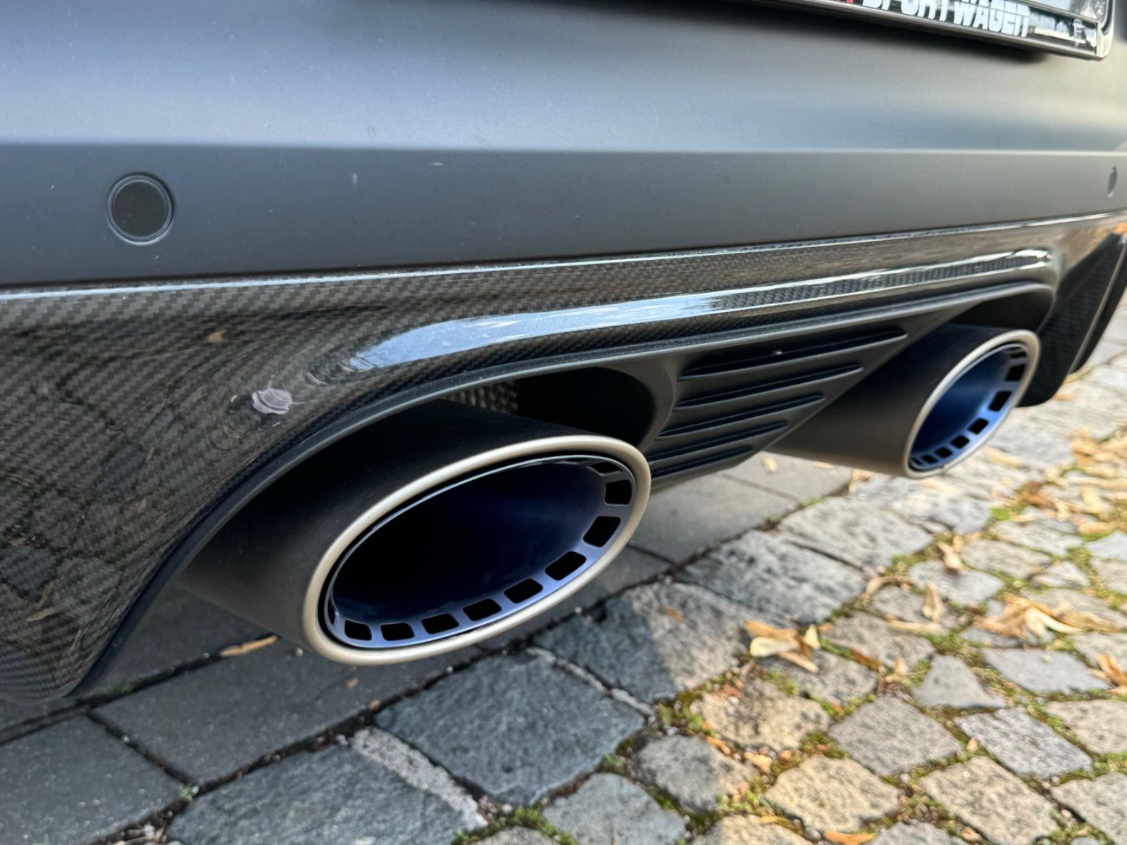 Fahrzeugabbildung Porsche CAYENNE COUPÉ TURBO GT CARBONPACK ALCANTARA FULL