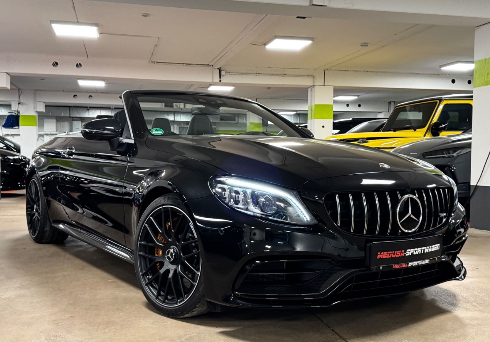 Fahrzeugabbildung Mercedes-Benz C 63 S AMG CABRIO CARBON EXT&INT CERAMIC FULLOPT