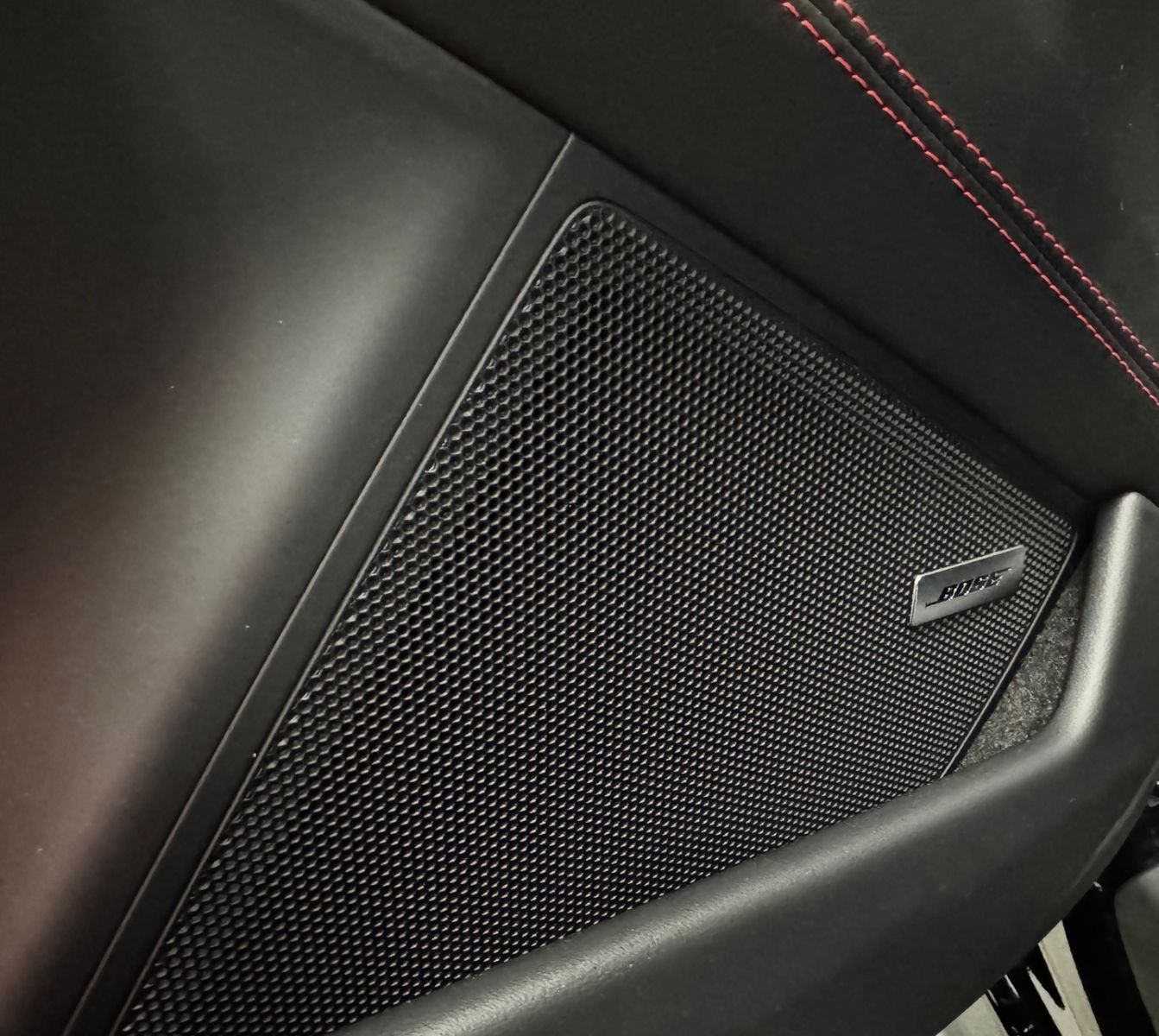 Fahrzeugabbildung Porsche 992 GT3 FACELIFT PDK CLUBSPORT CARBONSEAT NEWCAR