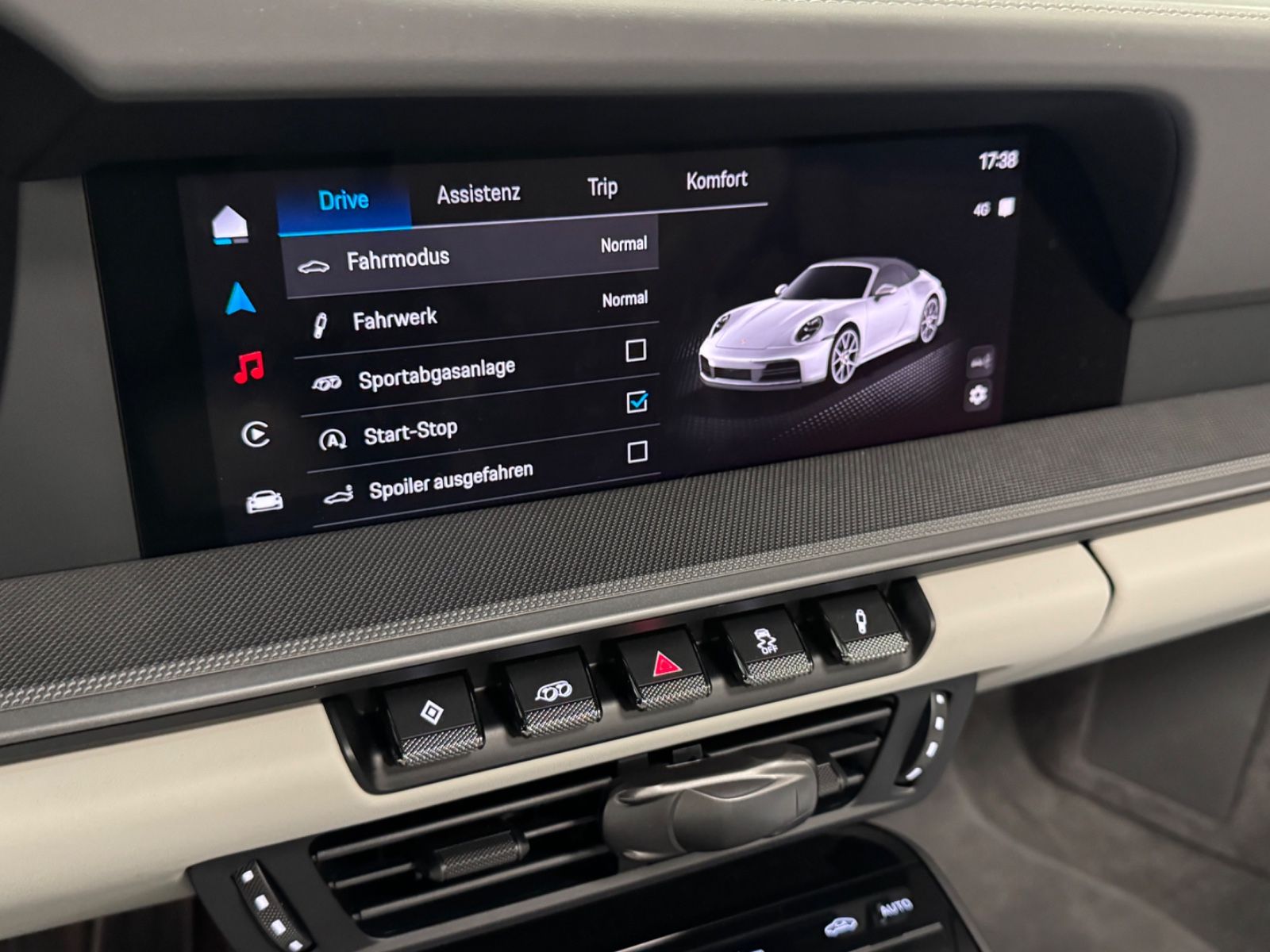 Fahrzeugabbildung Porsche 992 CARRERA CABRIO FACELIFT SPORTDESIGN BOSE NEW