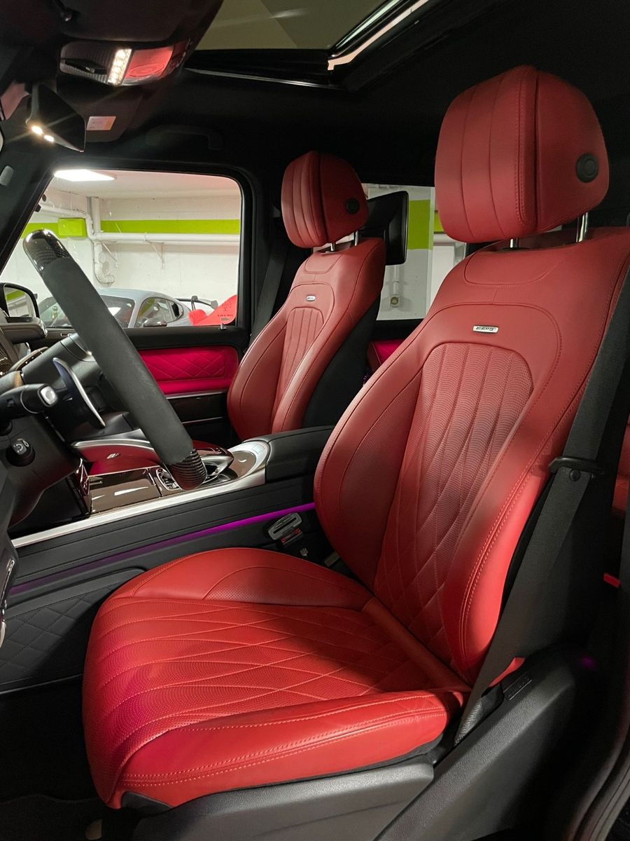 Fahrzeugabbildung Mercedes-Benz G 63 AMG RED INT CARBON NIGHTPACKII MASSAGE FULL