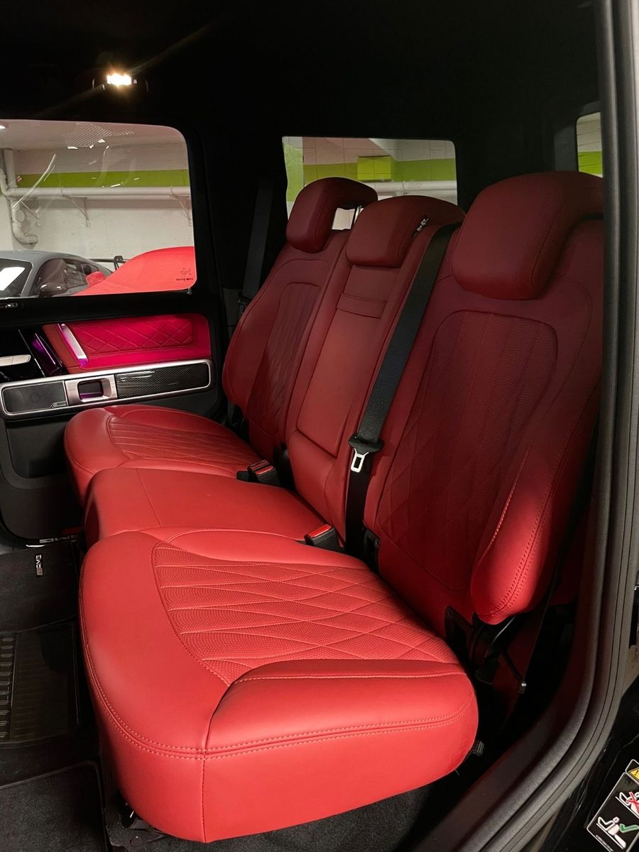 Fahrzeugabbildung Mercedes-Benz G 63 AMG RED INT CARBON NIGHTPACKII MASSAGE FULL