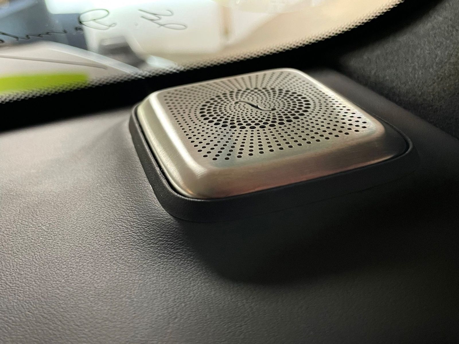 Fahrzeugabbildung Mercedes-Benz G 63 AMG RED INT CARBON NIGHTPACKII MASSAGE FULL