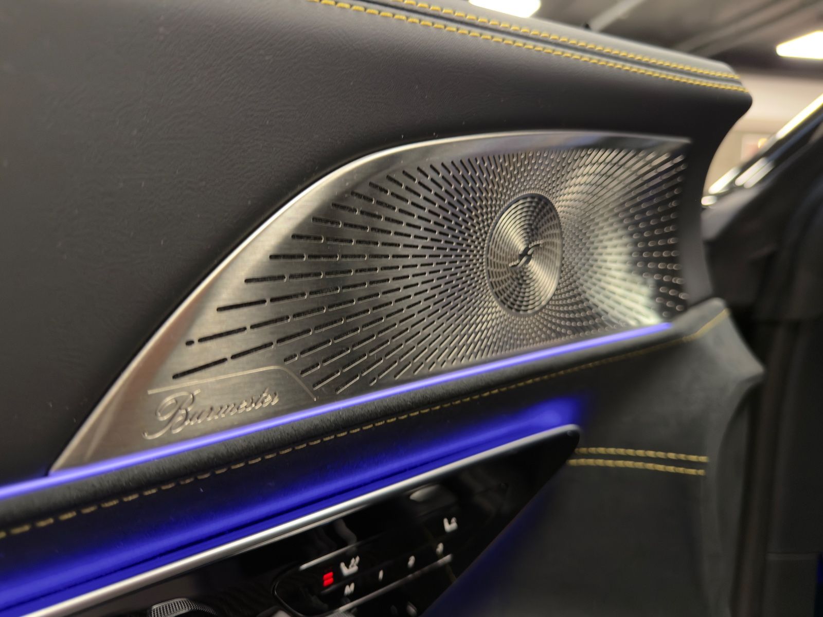 Fahrzeugabbildung Mercedes-Benz AMG GT 63 4M+ COUPE PERFORMANCE CARBON BURMESTER