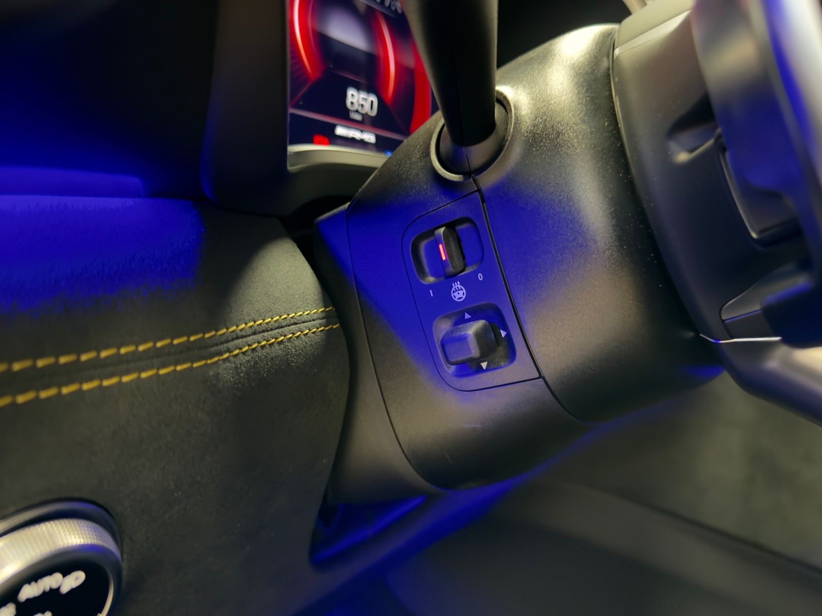 Fahrzeugabbildung Mercedes-Benz AMG GT 63 4M+ COUPE PERFORMANCE CARBON BURMESTER