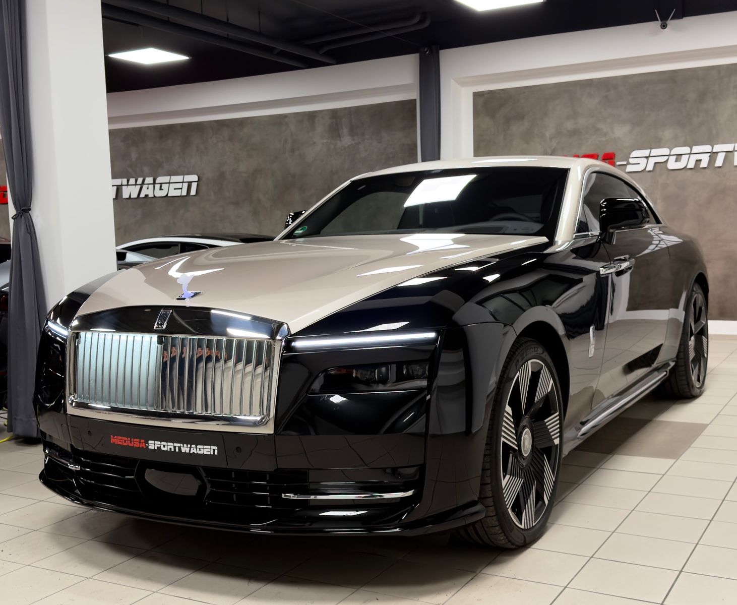 Fahrzeugabbildung Rolls-Royce SPECTRE DUO-TONE STARLIGHT BESPOKE FULLOPTION!!!