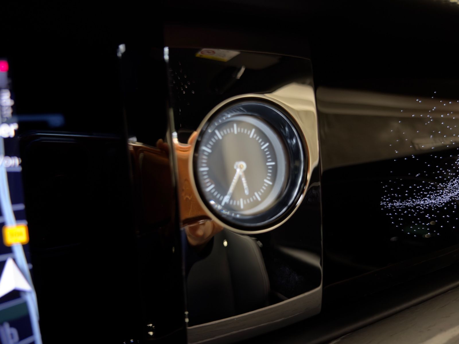 Fahrzeugabbildung Rolls-Royce SPECTRE DUO-TONE STARLIGHT BESPOKE FULLOPTION!!!