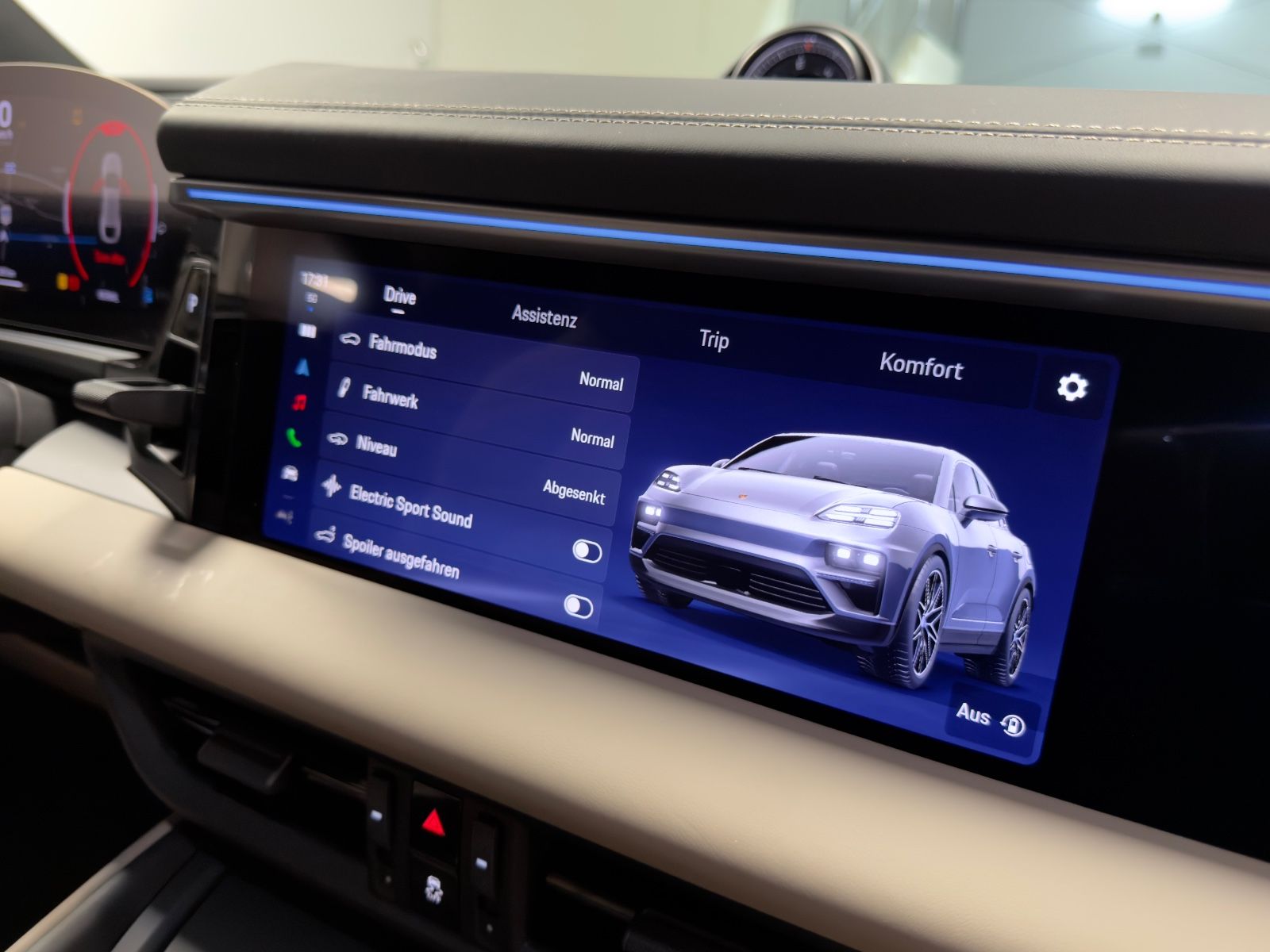 Fahrzeugabbildung Porsche MACAN 4 DESIGNPACK 22ZOLL TRÜFFEL INT PANO FULL!